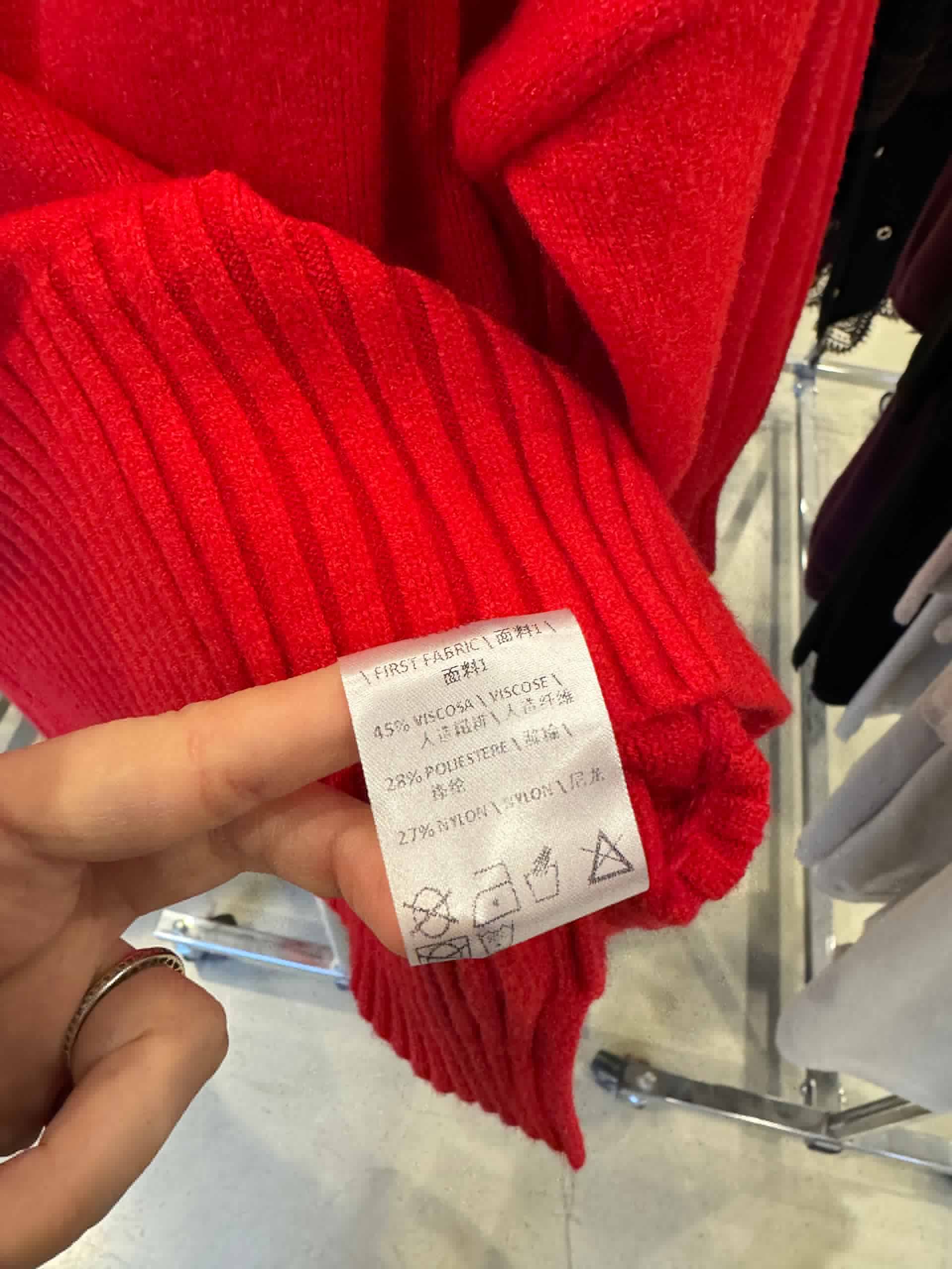 Итальянская одежда, бренд Gil Santucci, арт. 74069019