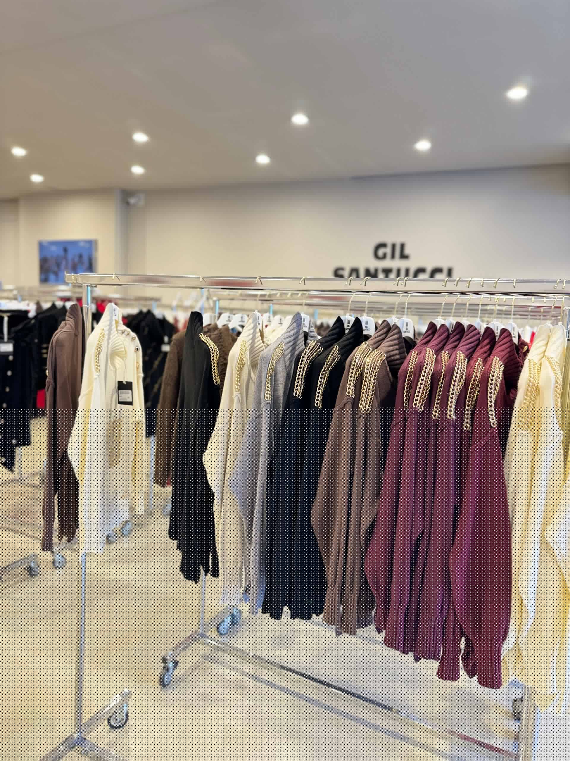 Фото Gil Santucci