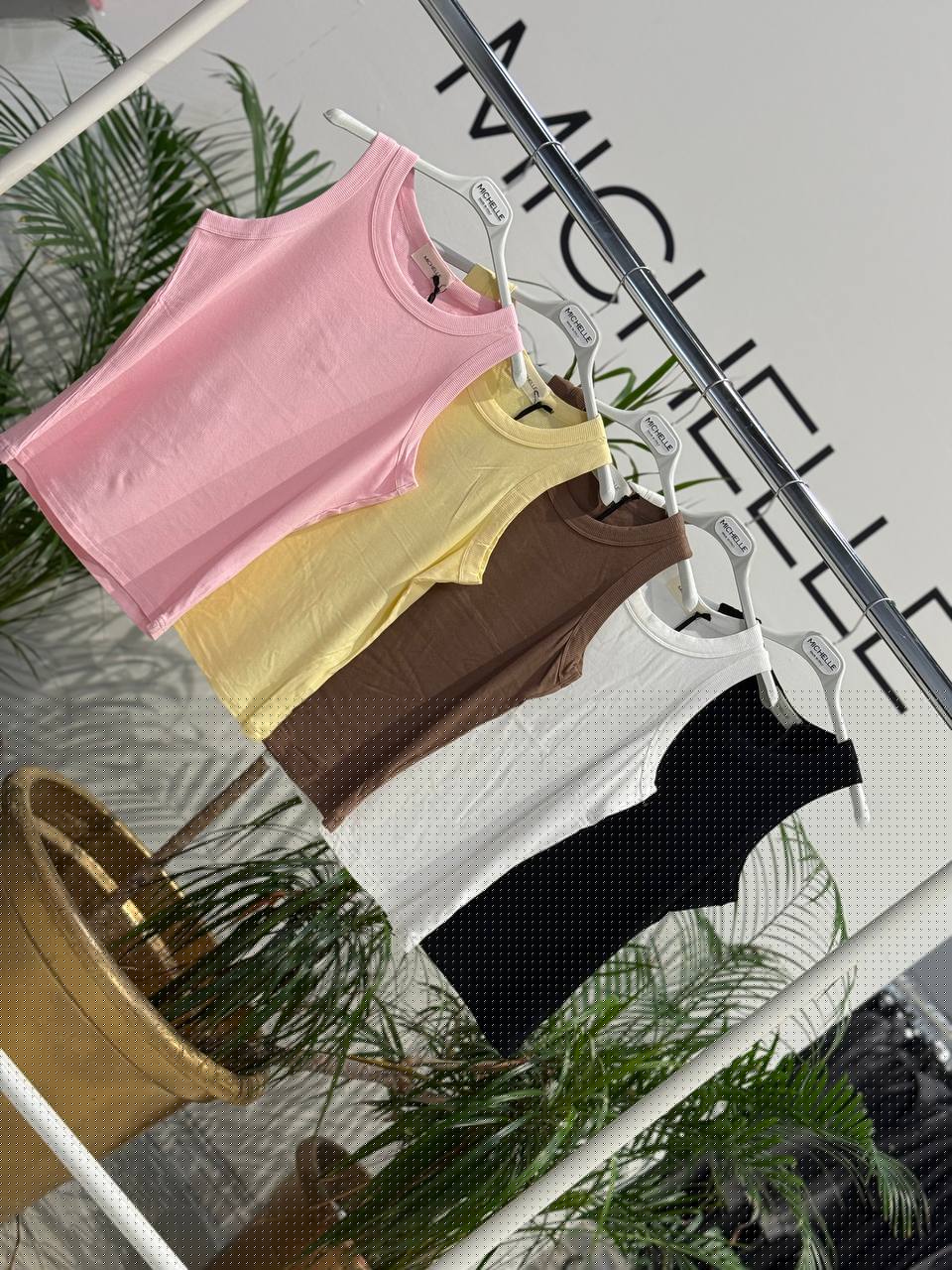 Amelie Follies (Michelle)