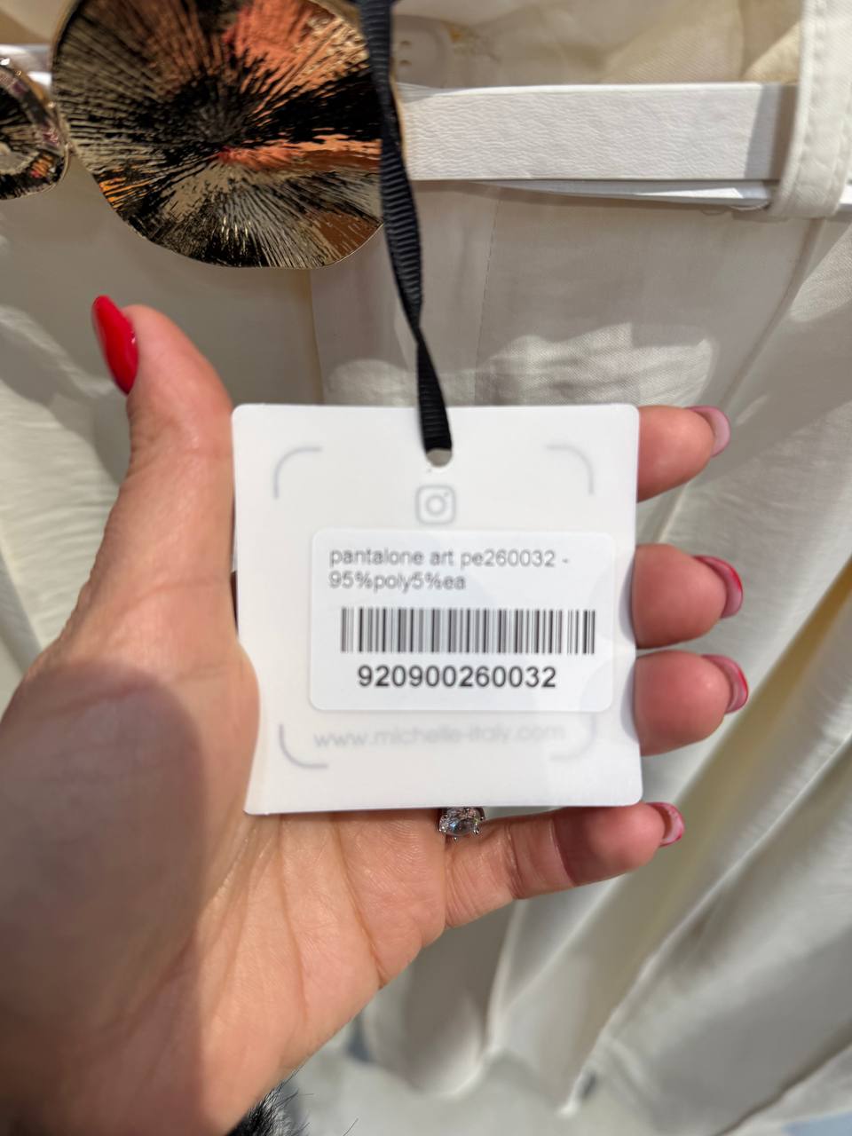 Amelie Follies (Michelle)