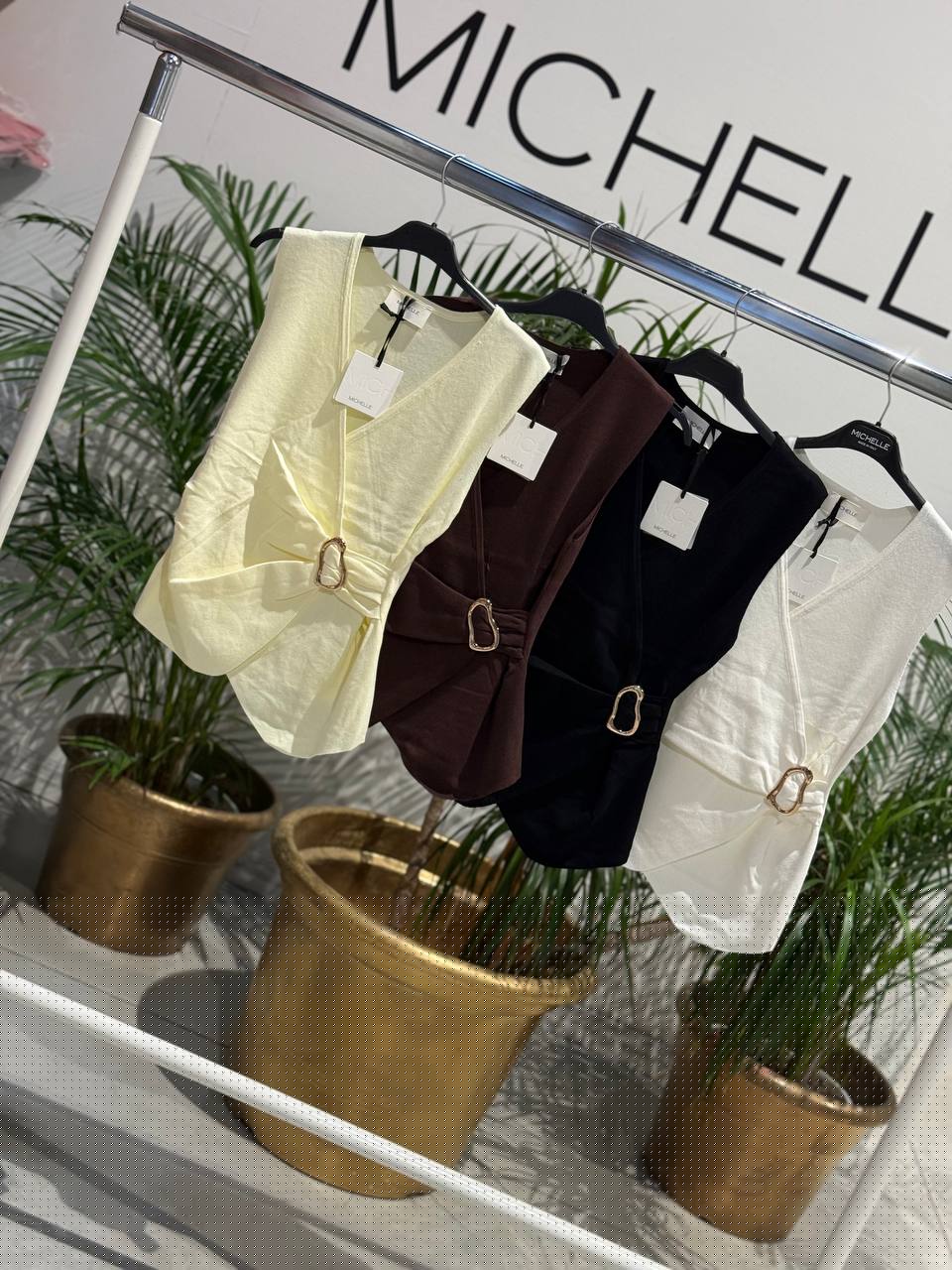 Amelie Follies (Michelle)