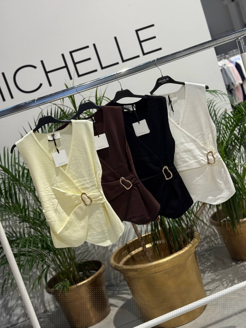 Amelie Follies (Michelle)