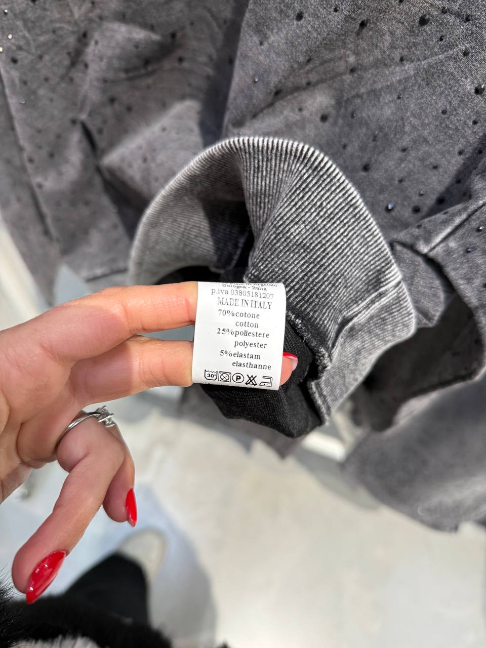 Amelie Follies (Michelle)