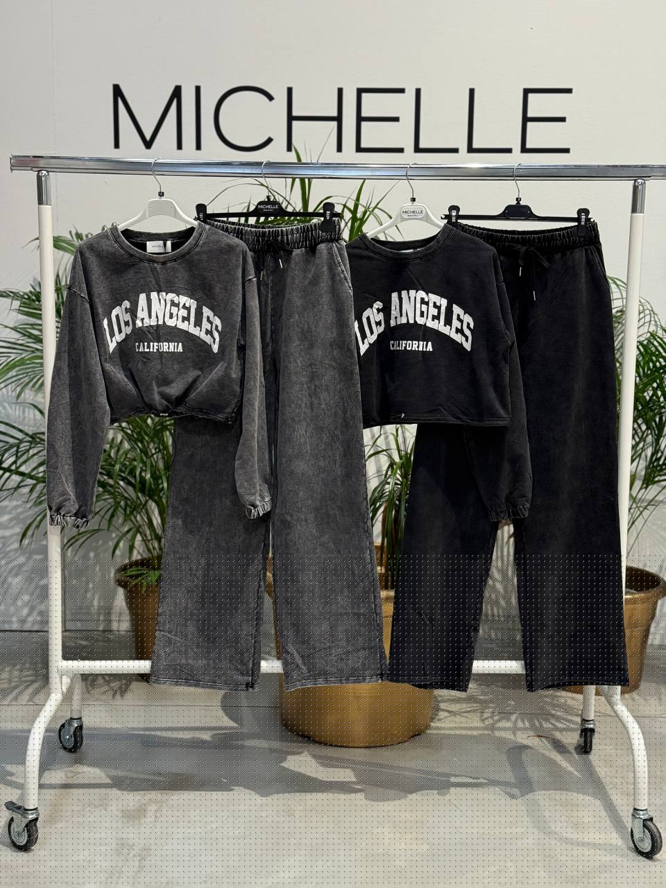 Amelie Follies (Michelle)