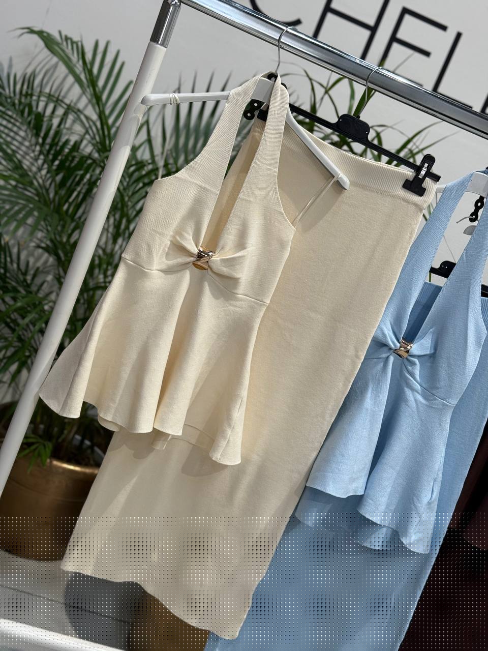 Amelie Follies (Michelle)