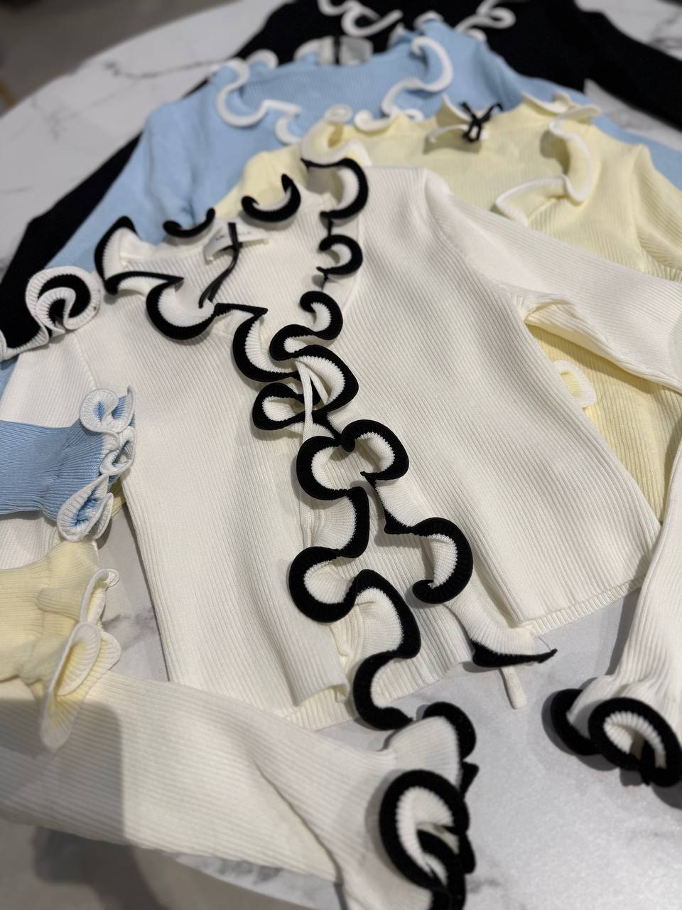 Amelie Follies (Michelle)