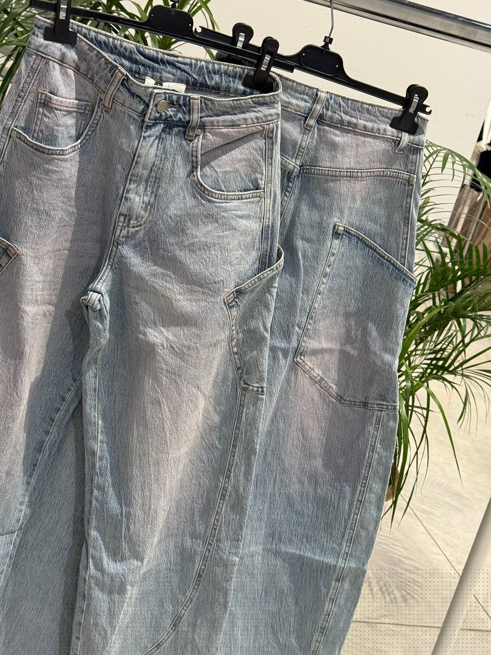 Amelie Follies (Michelle)