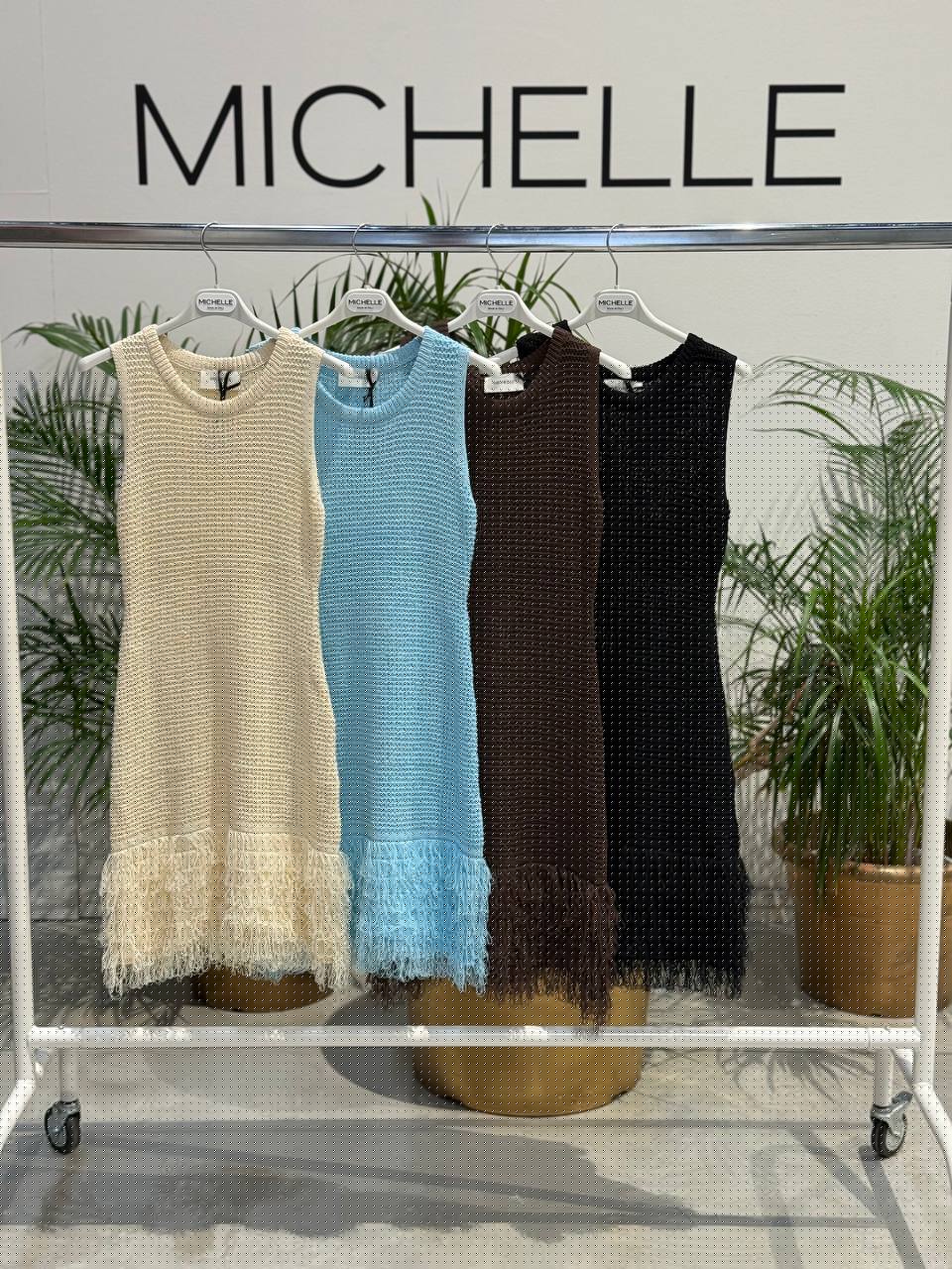 Amelie Follies (Michelle)