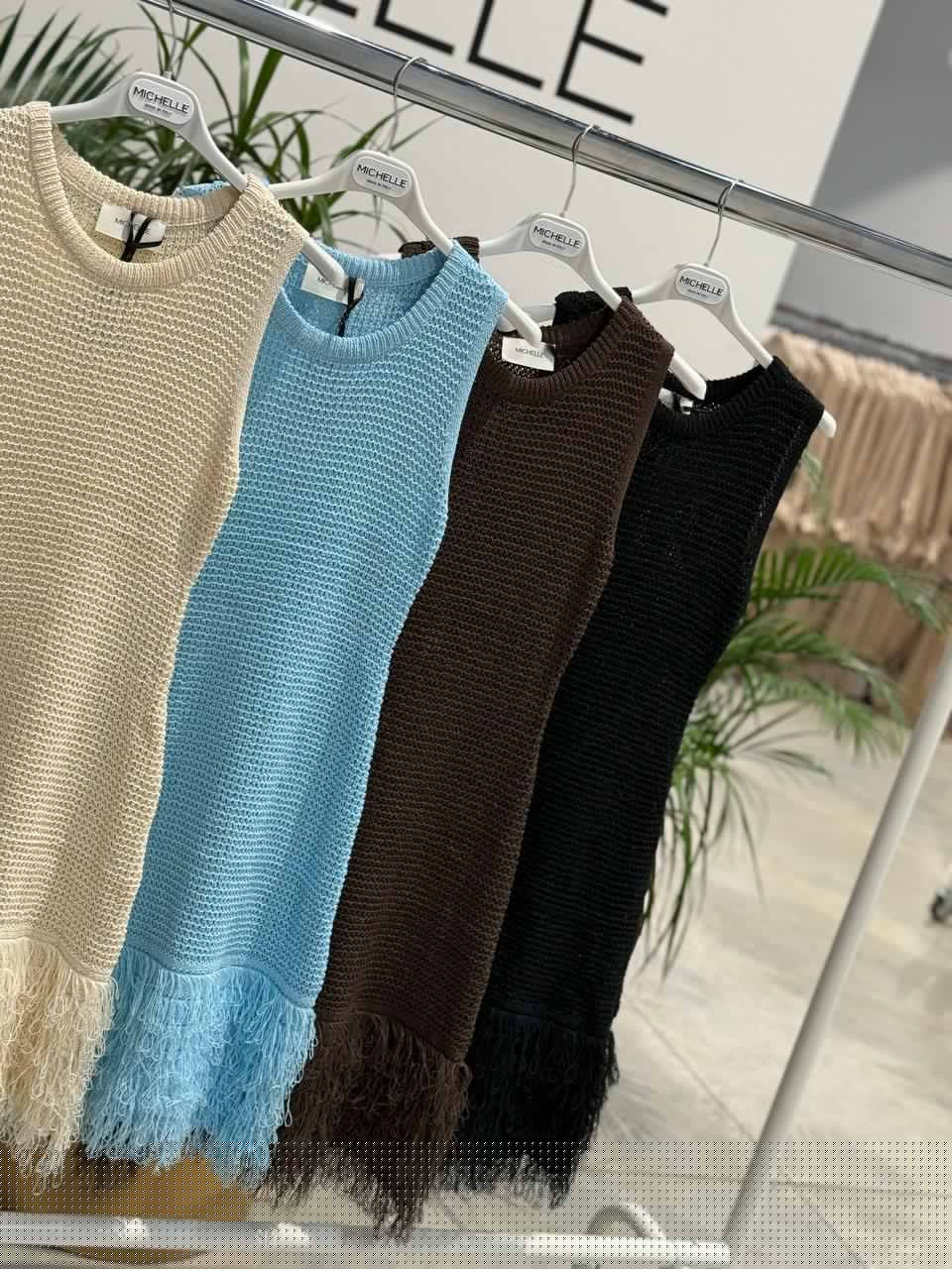 Amelie Follies (Michelle)