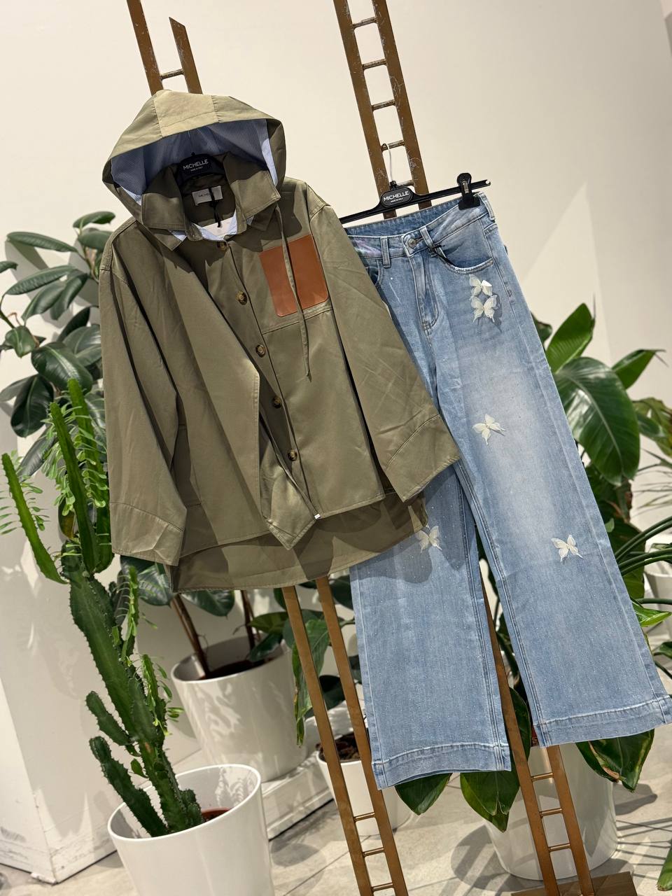 Фото Amelie Follies (Michelle)