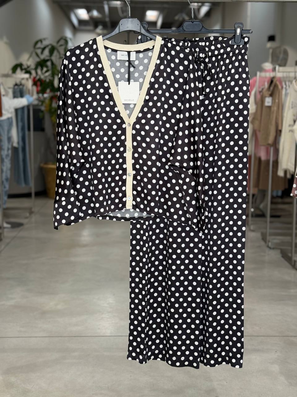 Фото Amelie Follies (Michelle)