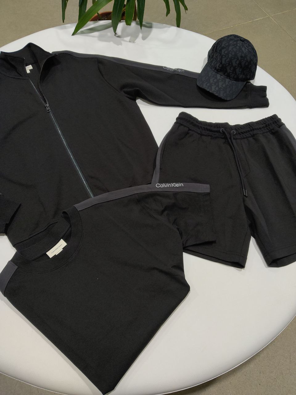 Итальянская одежда, бренд Outlet, арт. 74082172