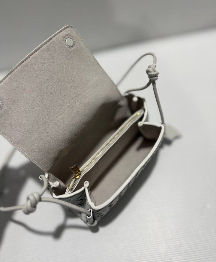 Фото High Garden Сумки