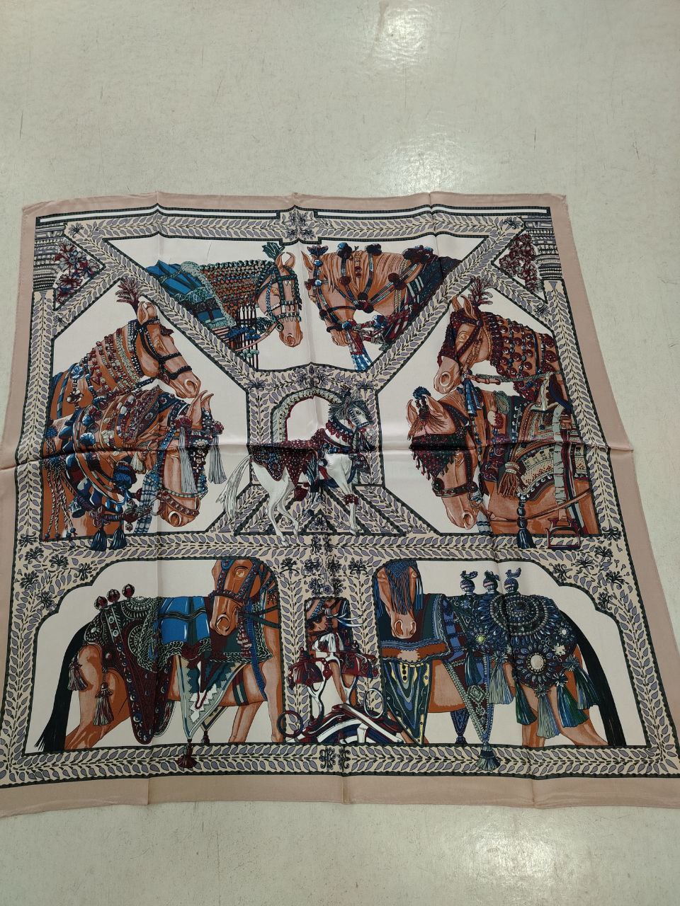 Фото High Garden Сумки