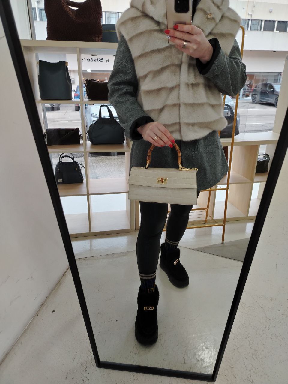 Фото High Garden Сумки