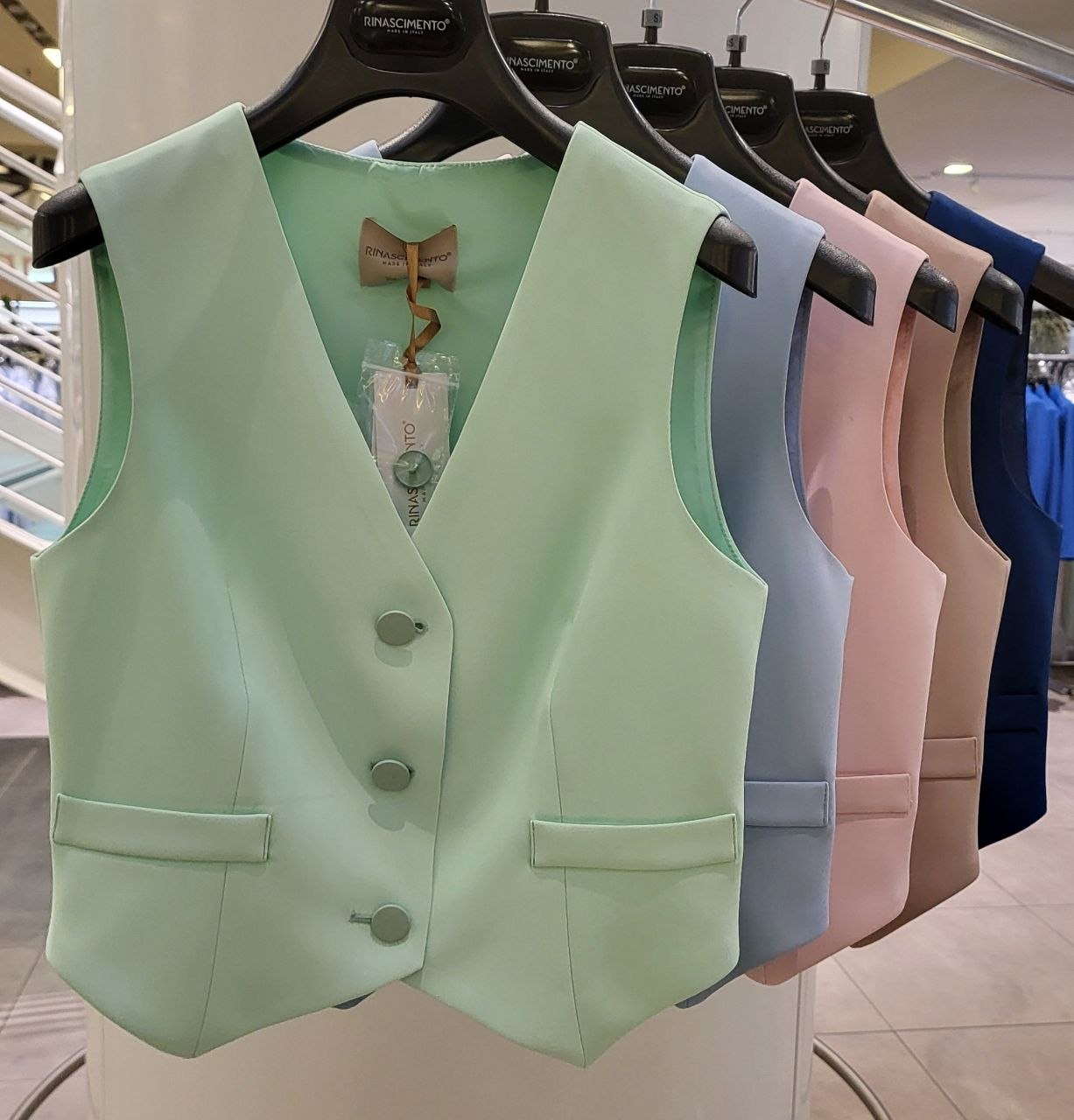 Итальянская одежда, бренд Rinascimento, арт. 74108117