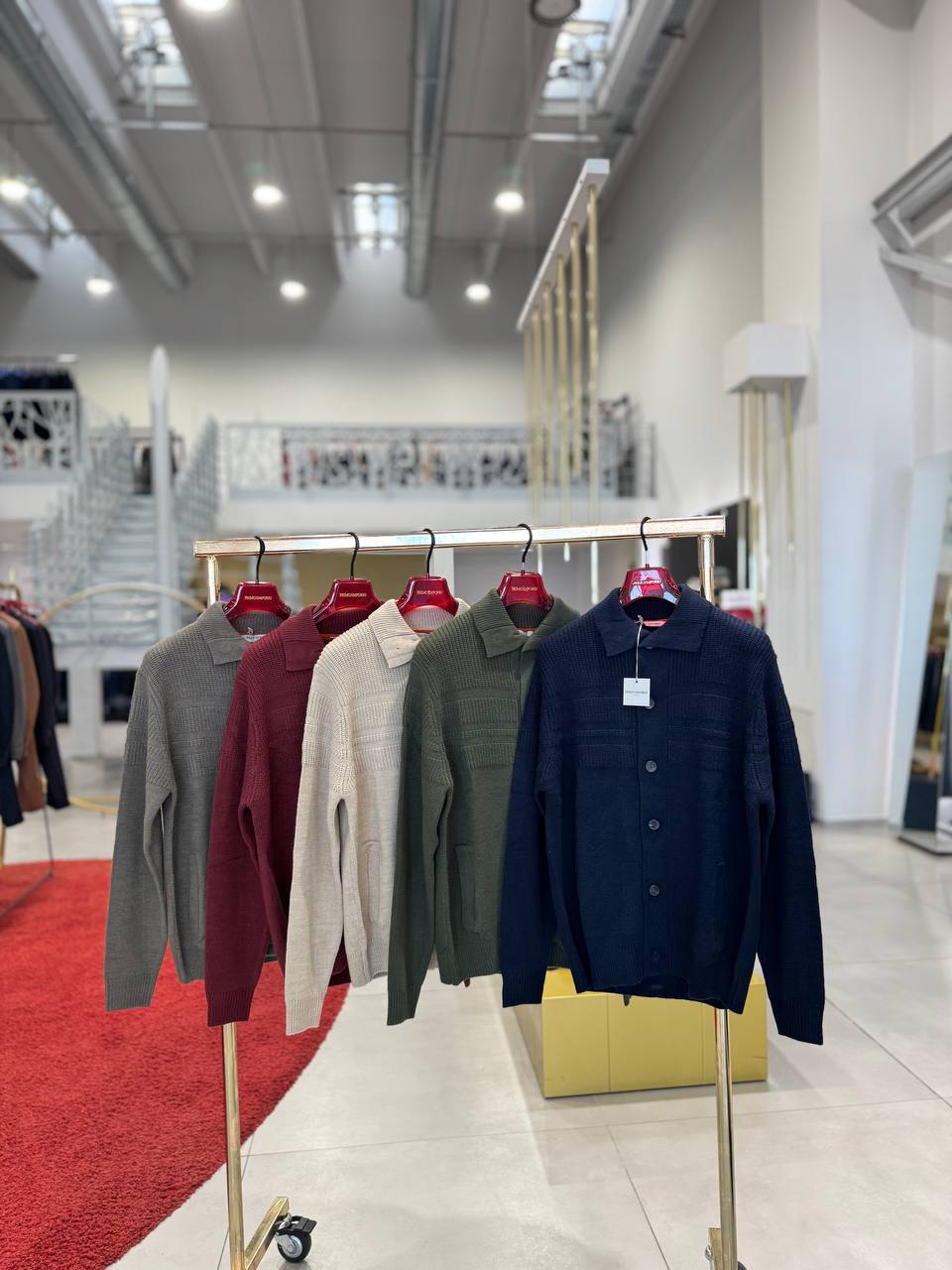 Итальянская одежда, бренд Primo Emporio, арт. 74070577