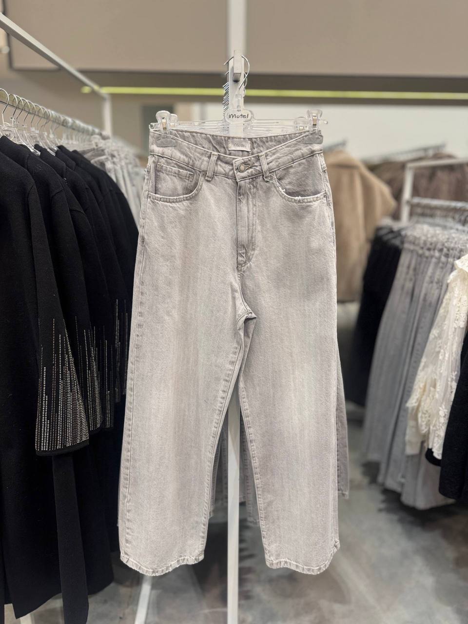 Итальянская одежда, бренд Adora, арт. 74074245