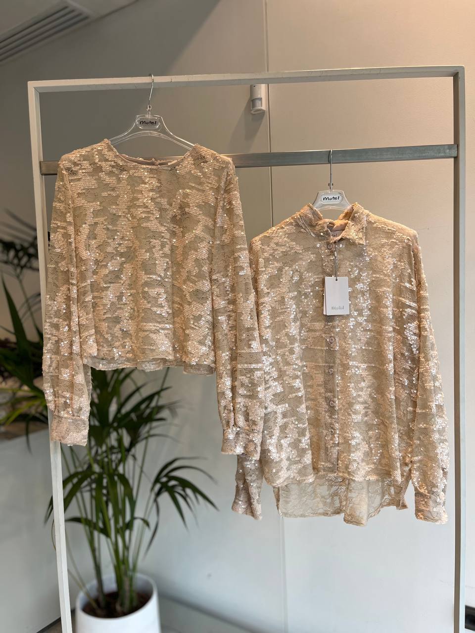 Итальянская одежда, бренд Adora, арт. 74074497