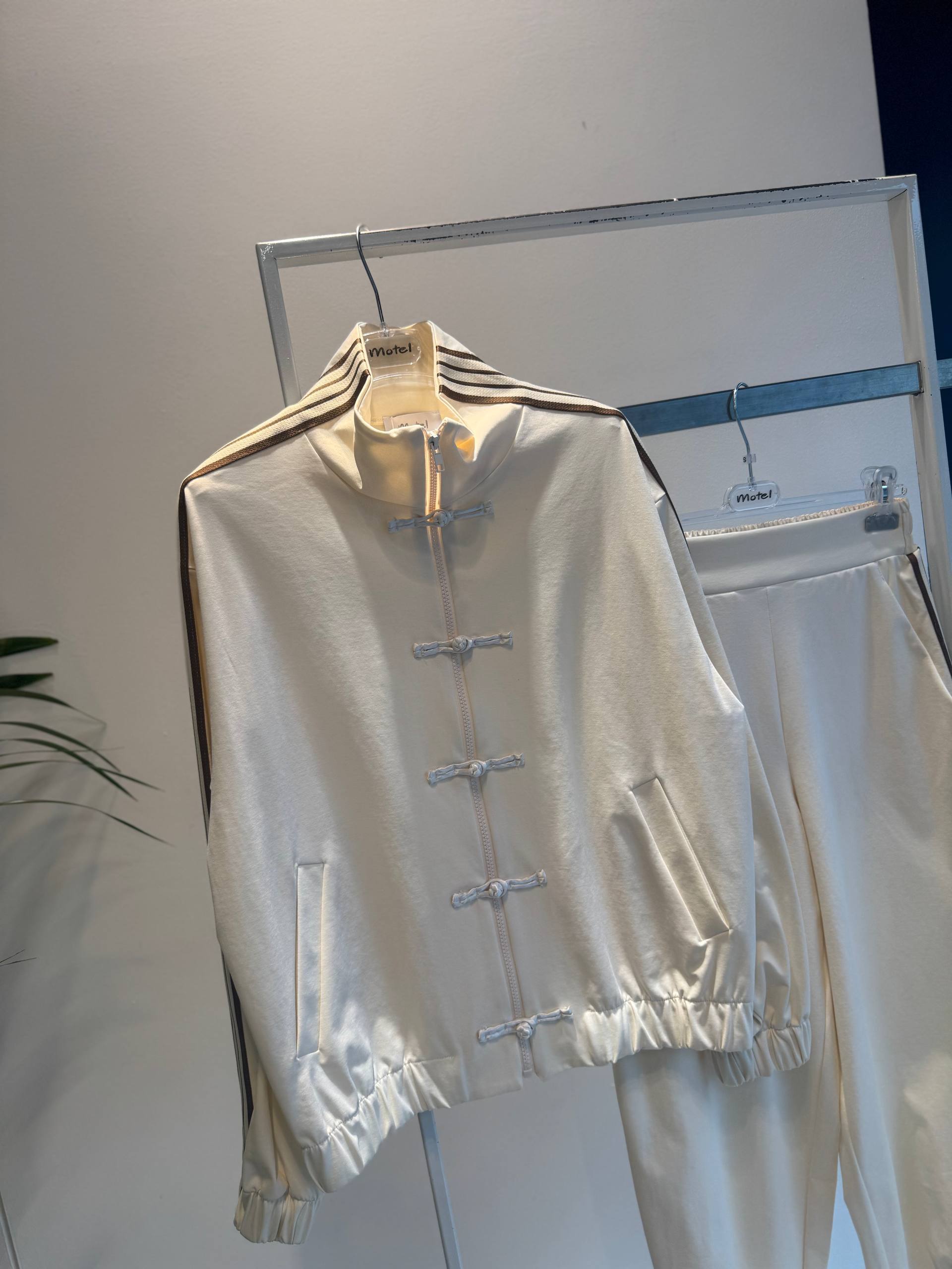 Итальянская одежда, бренд Motel, арт. 74124603