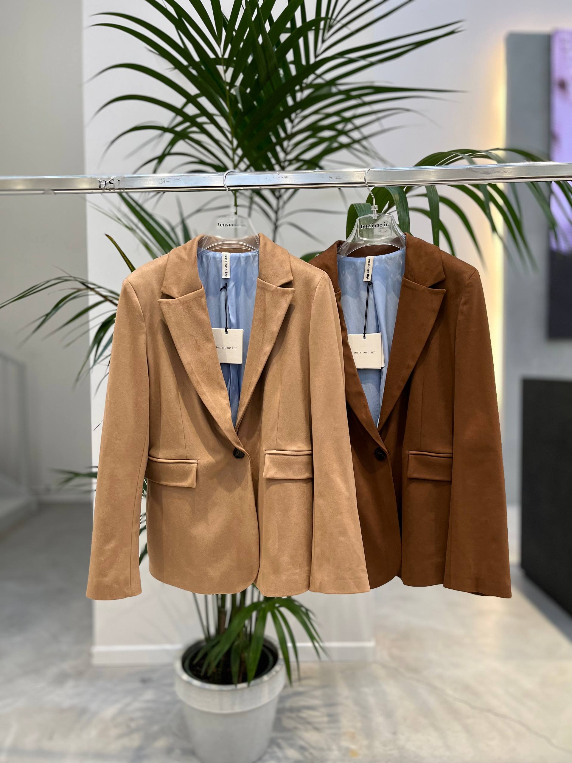 Фото Tensione in