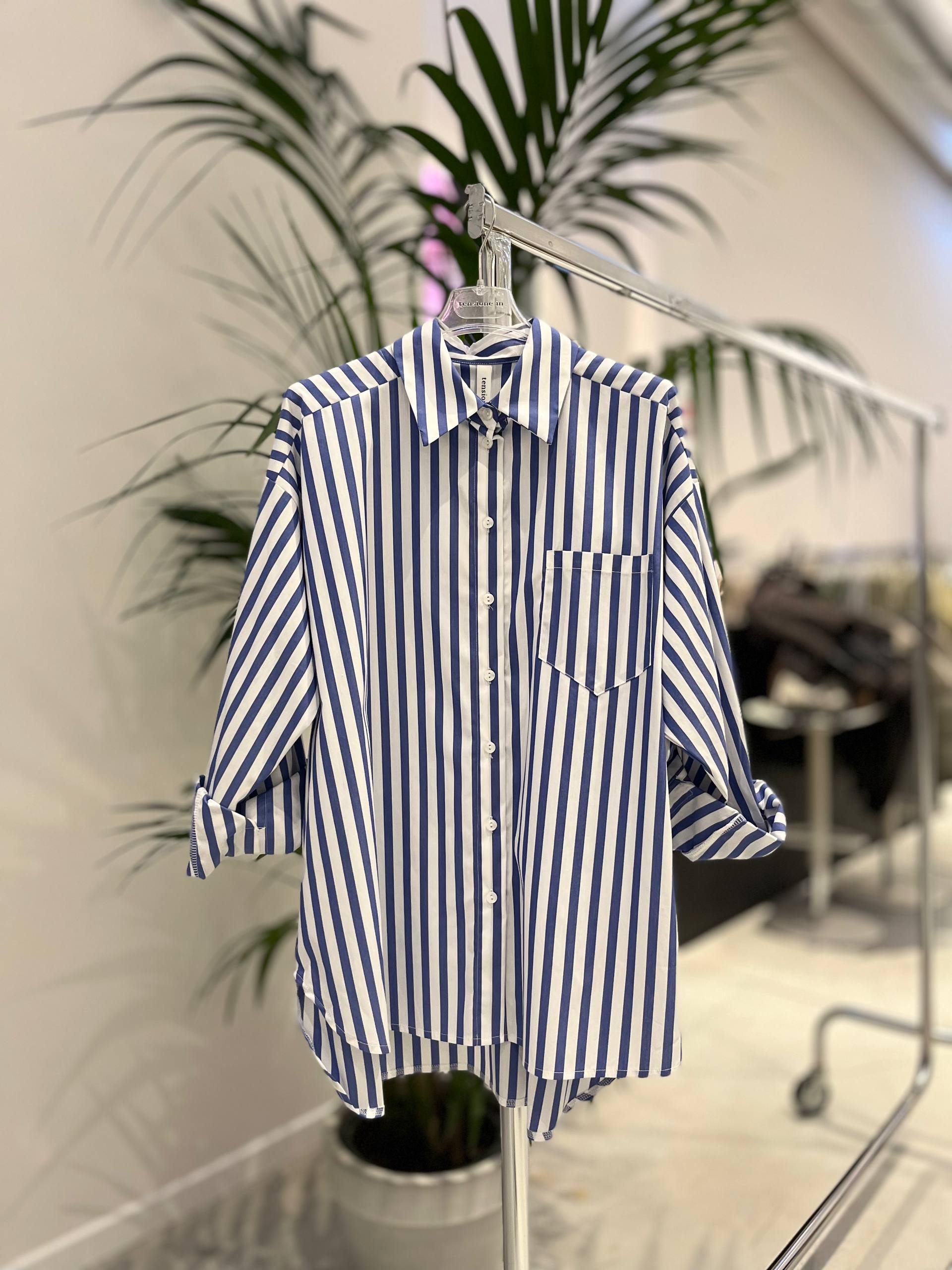 Фото Tensione in