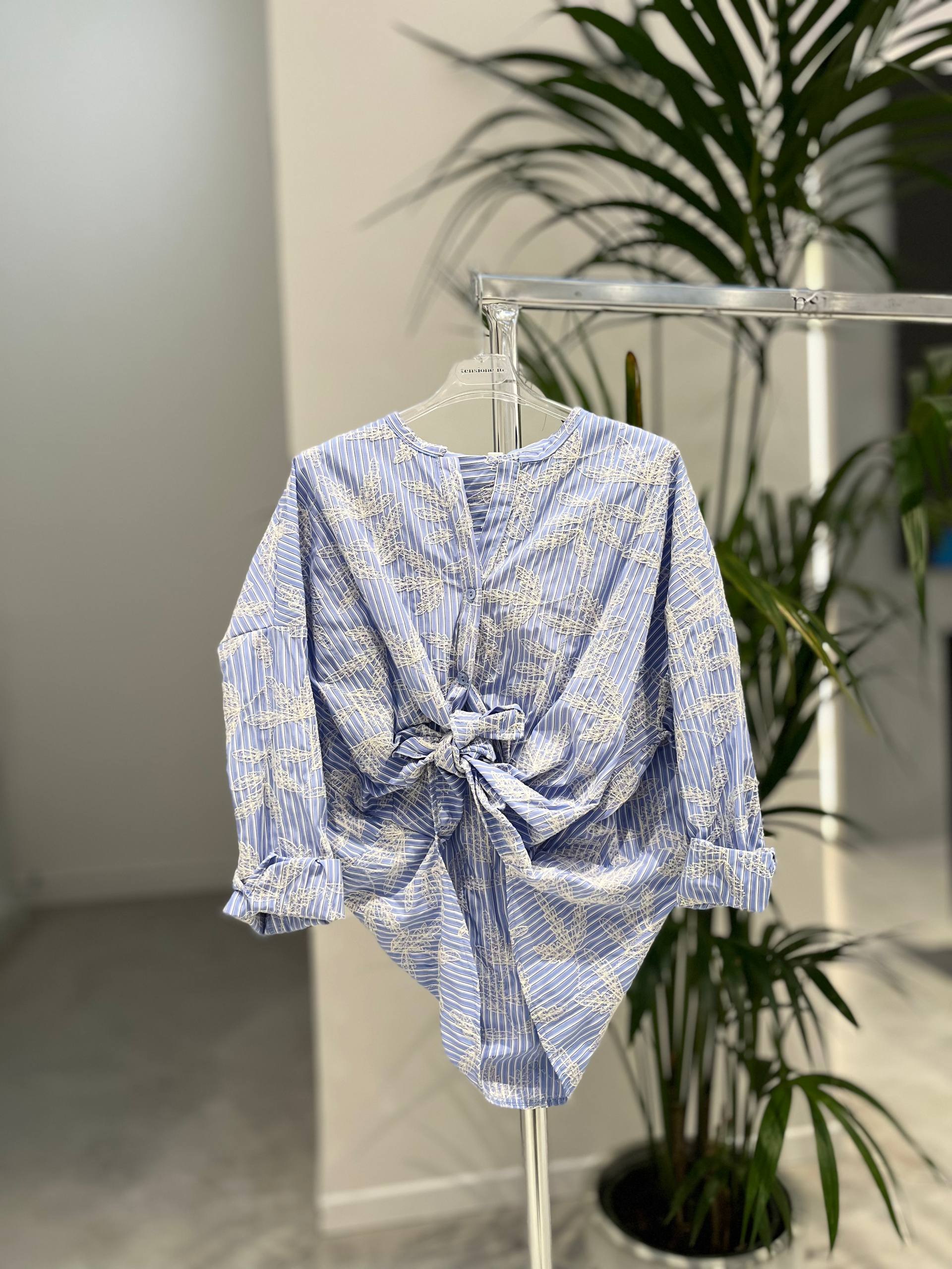 Фото Tensione in