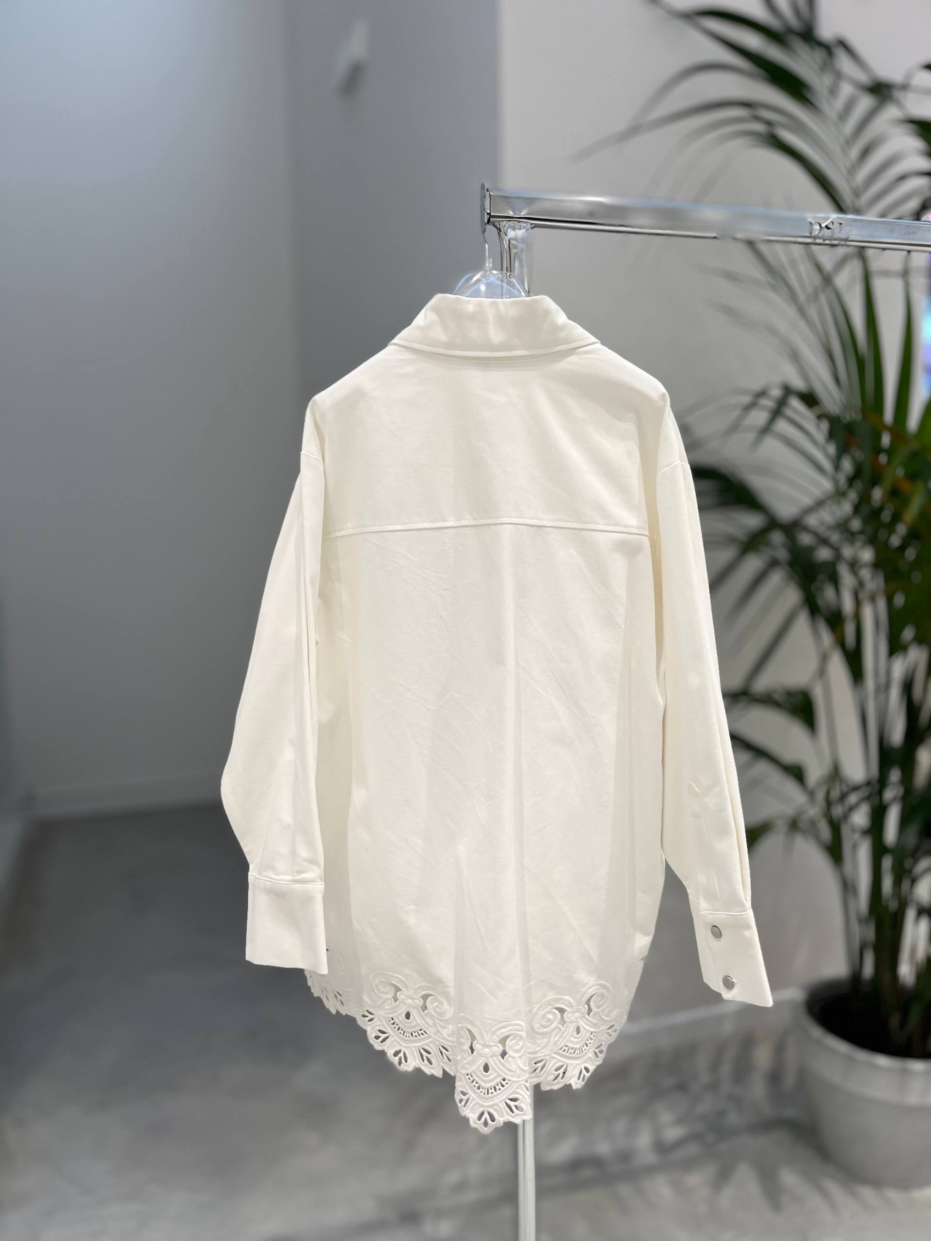 Фото Tensione in