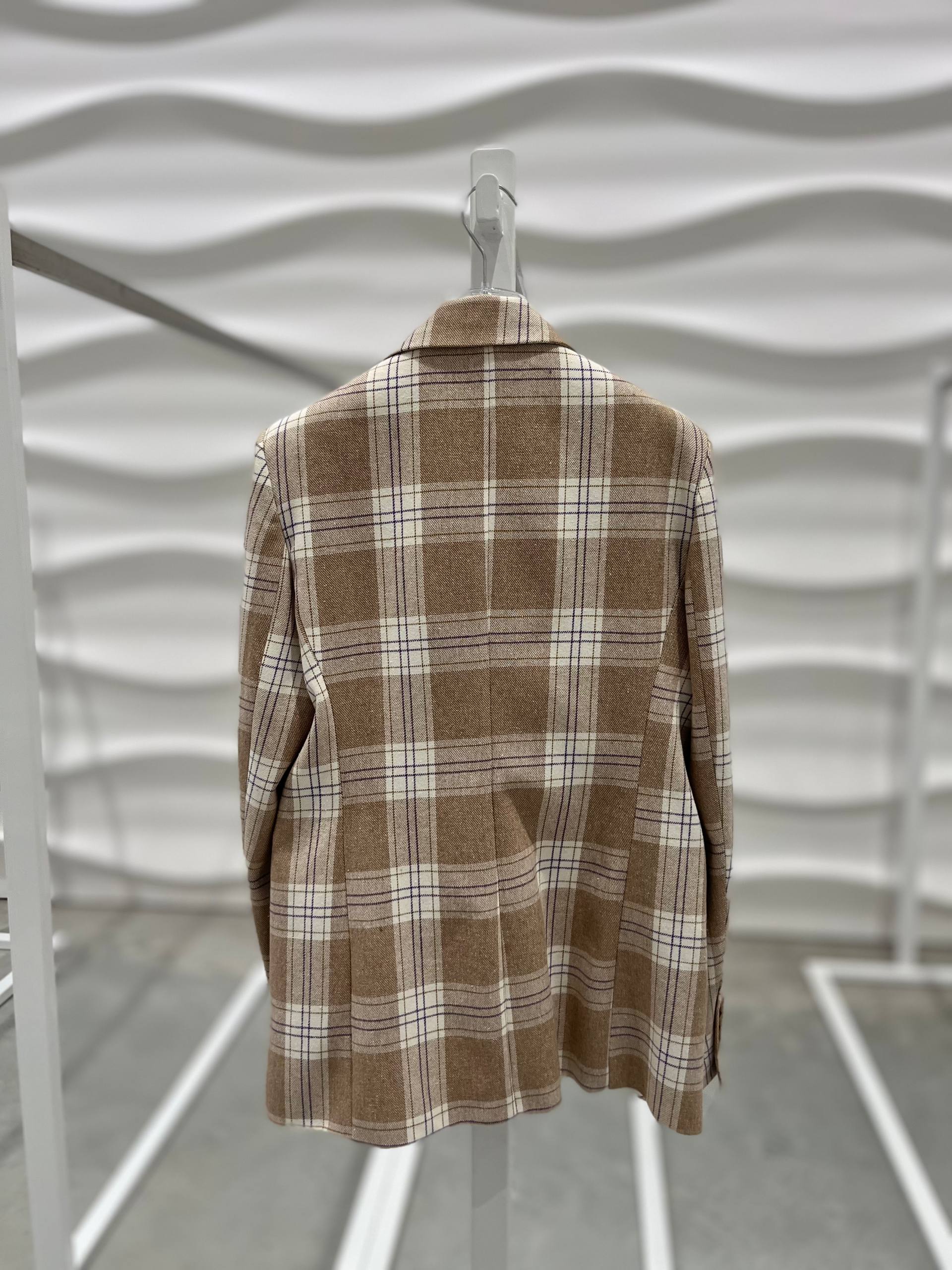 Фото Tensione in