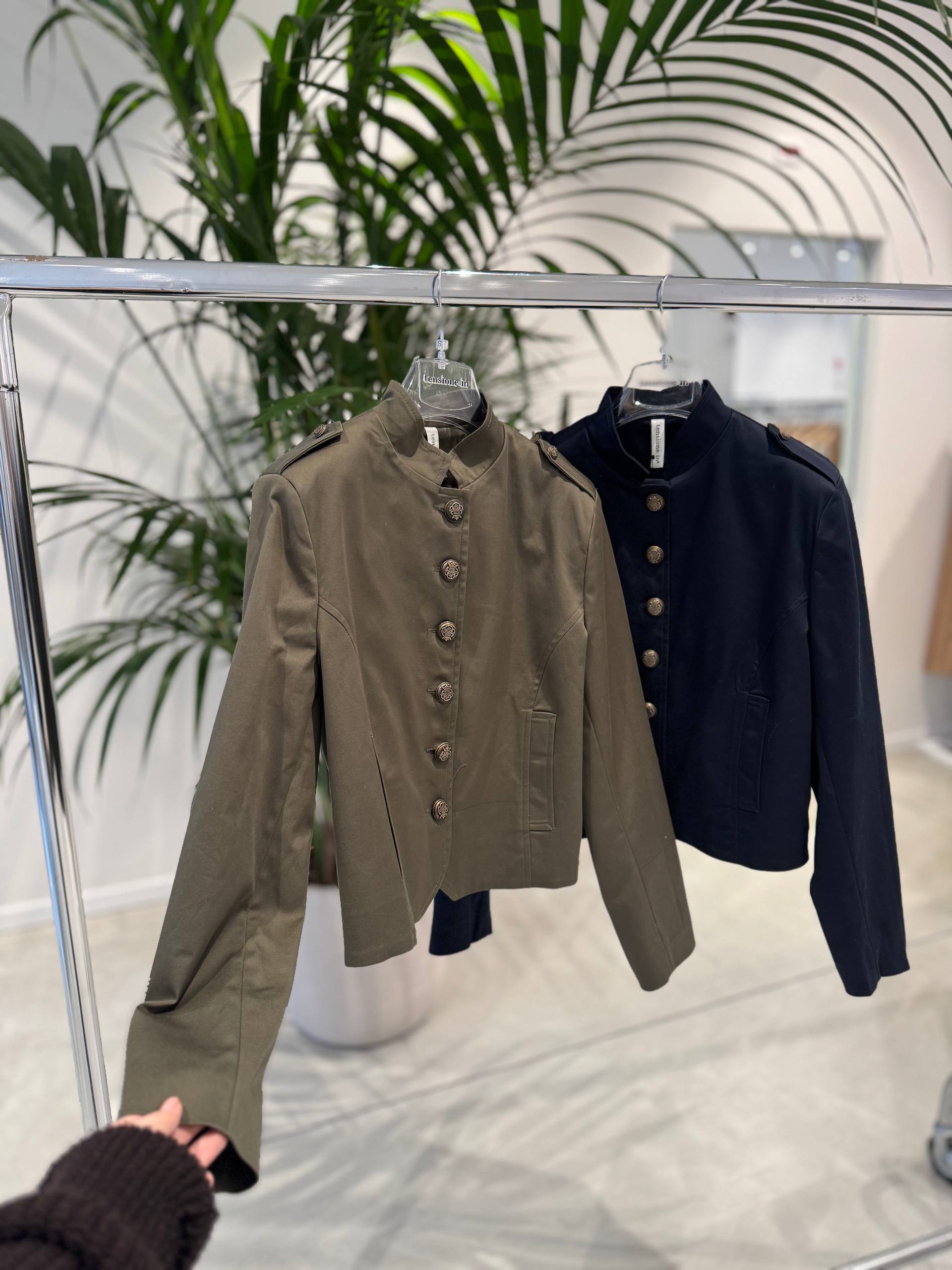 Фото Tensione in