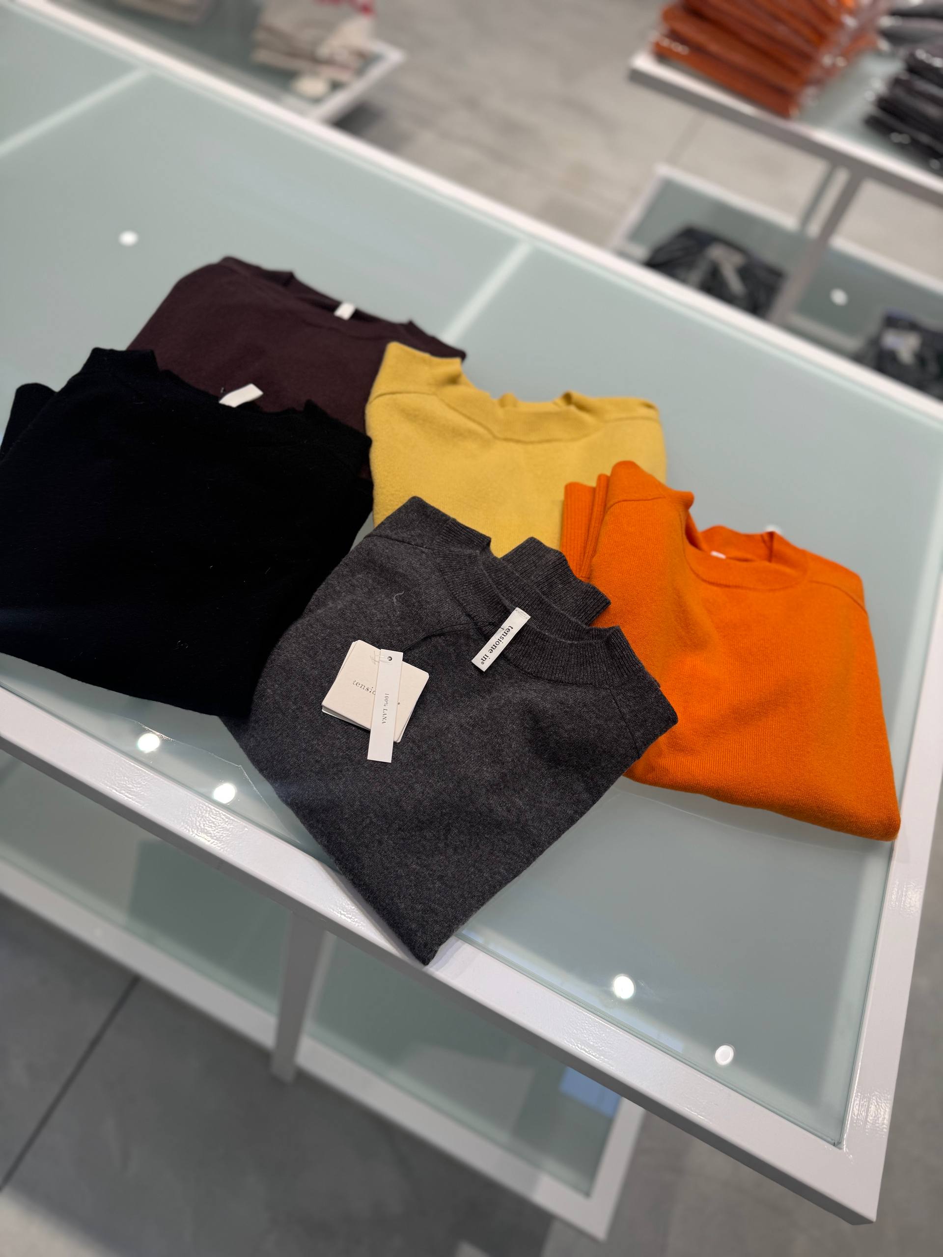 Фото Tensione in