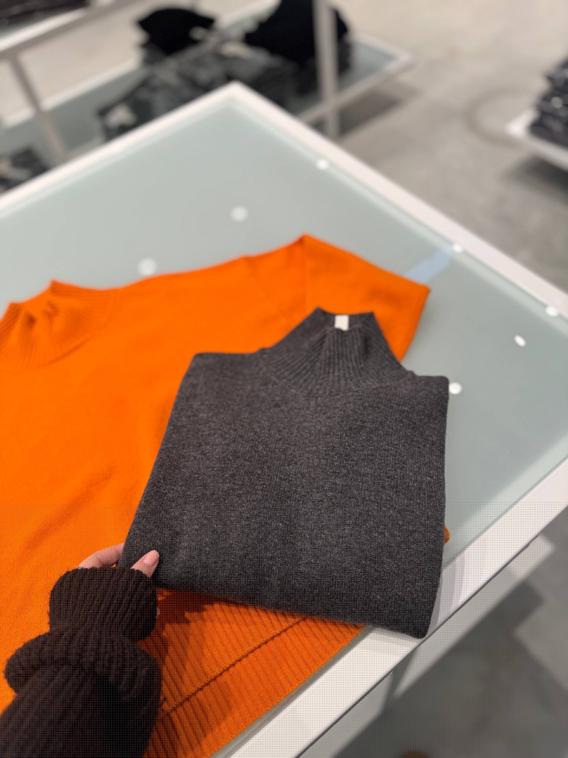 Фото Tensione in