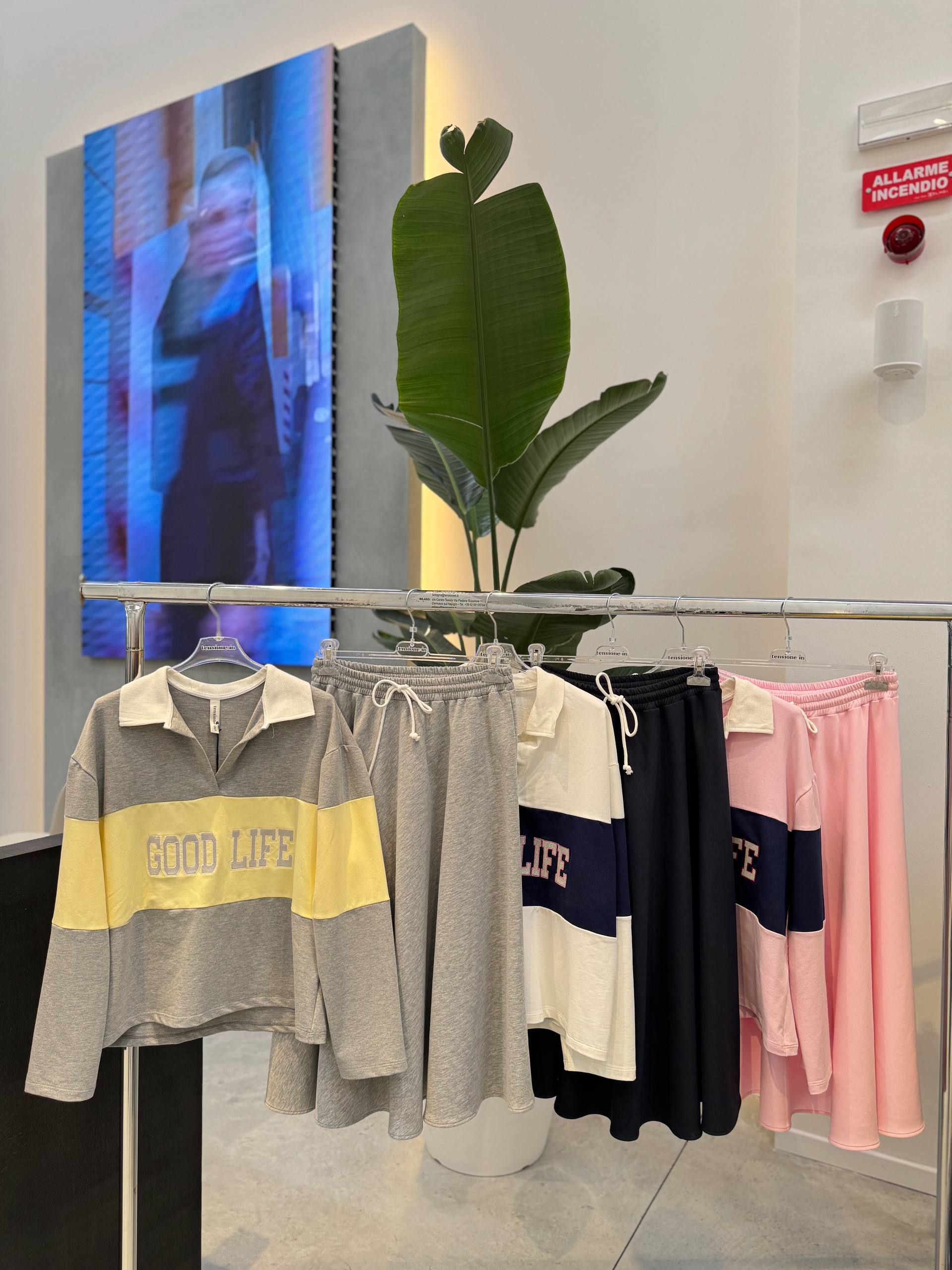 Фото Tensione in