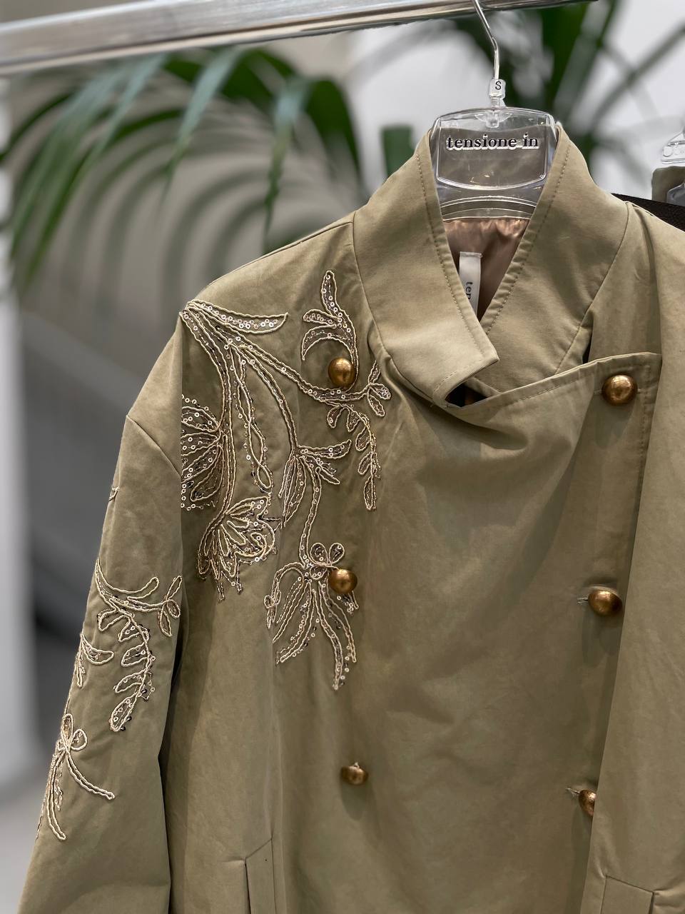 Фото Tensione in