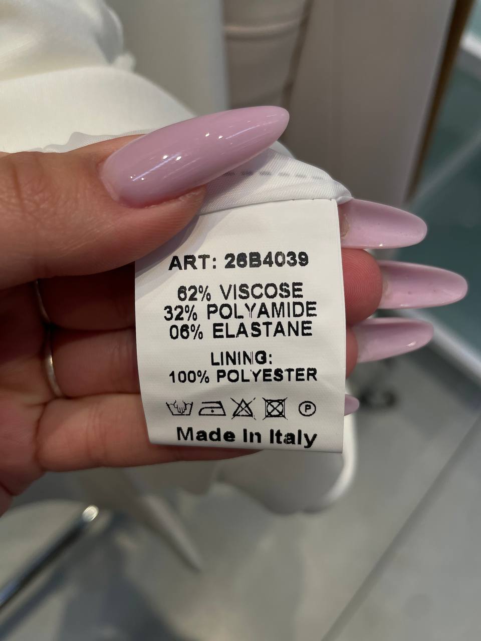 Фото Tensione in