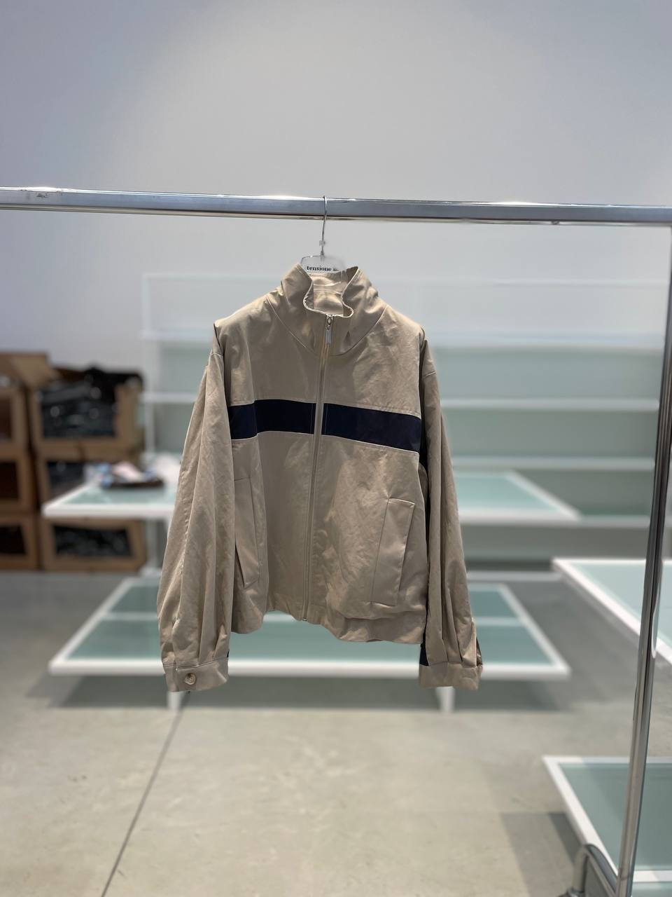 Фото Tensione in