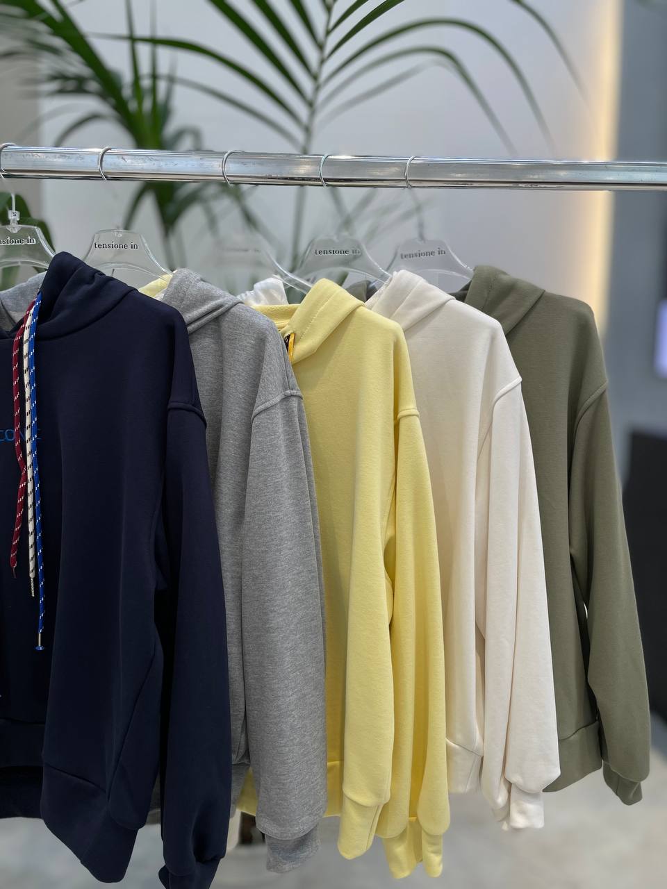 Фото Tensione in