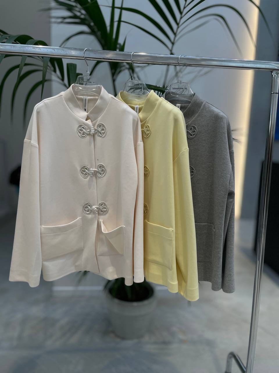 Фото Tensione in