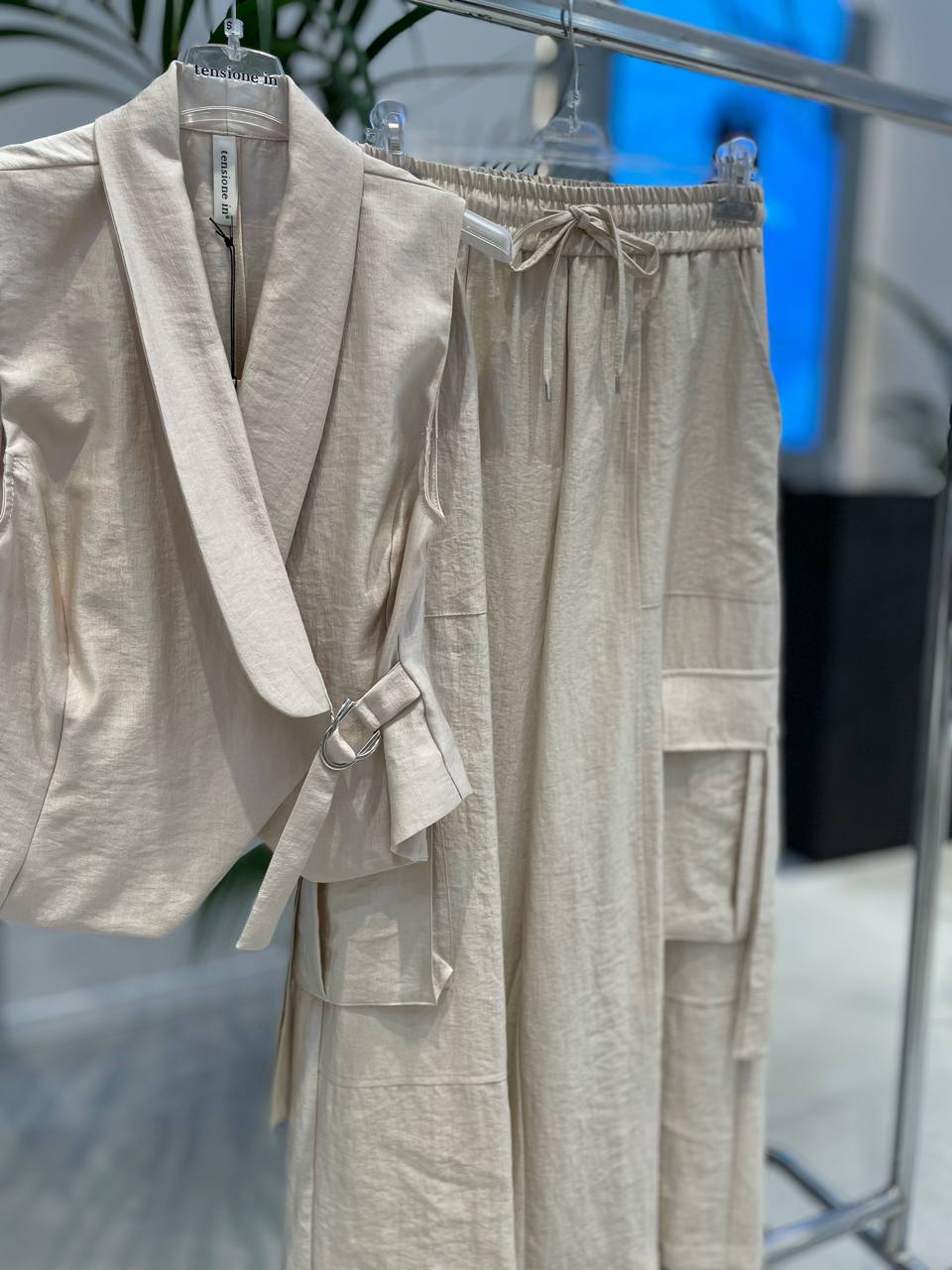 Фото Tensione in