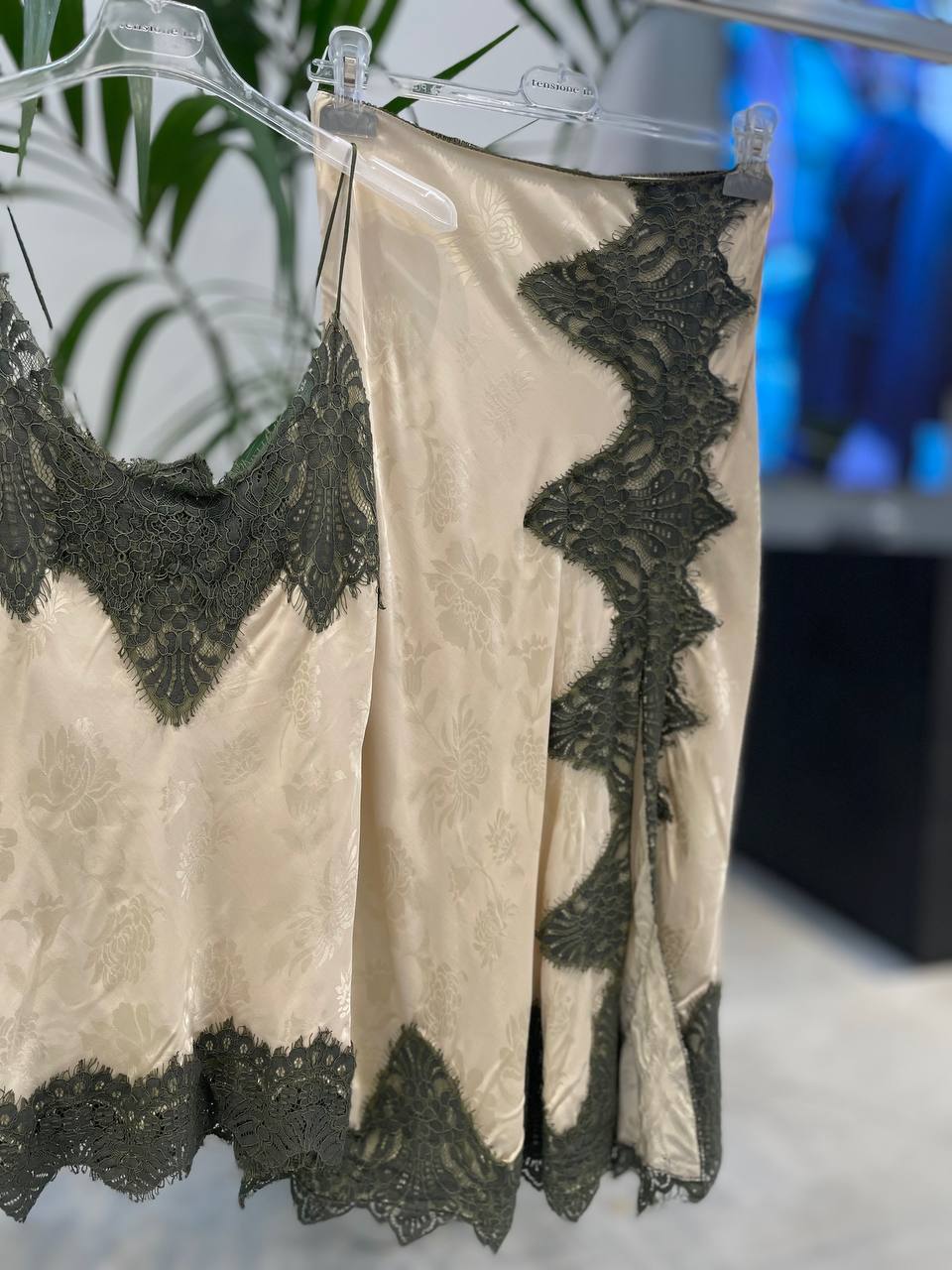 Фото Tensione in