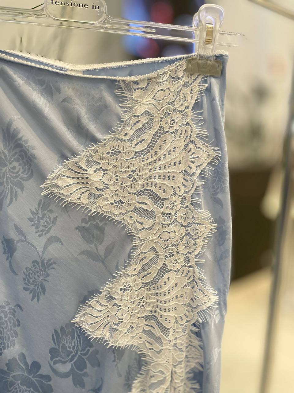 Фото Tensione in