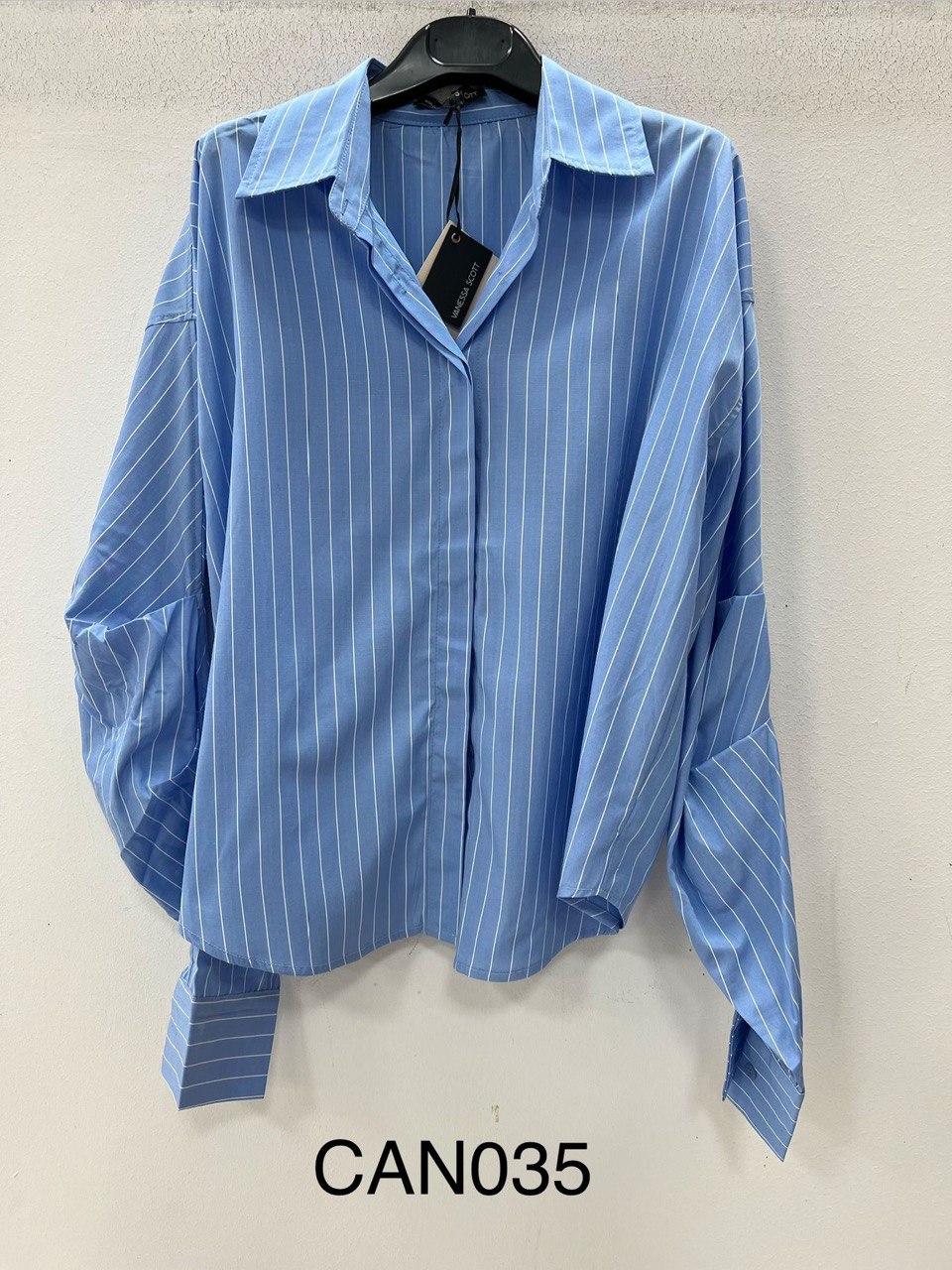 Фото Vanessa Scott