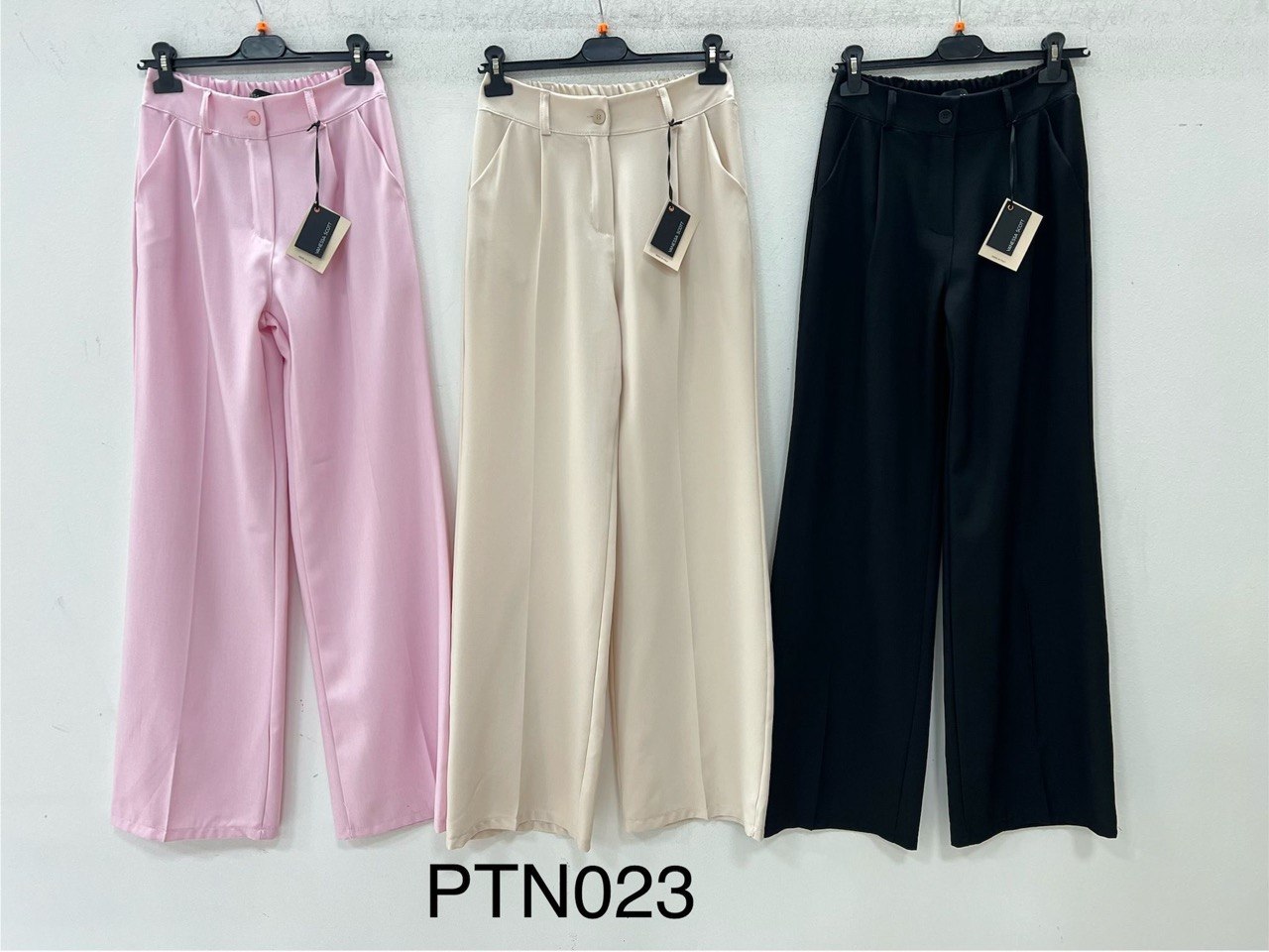 Фото Vanessa Scott