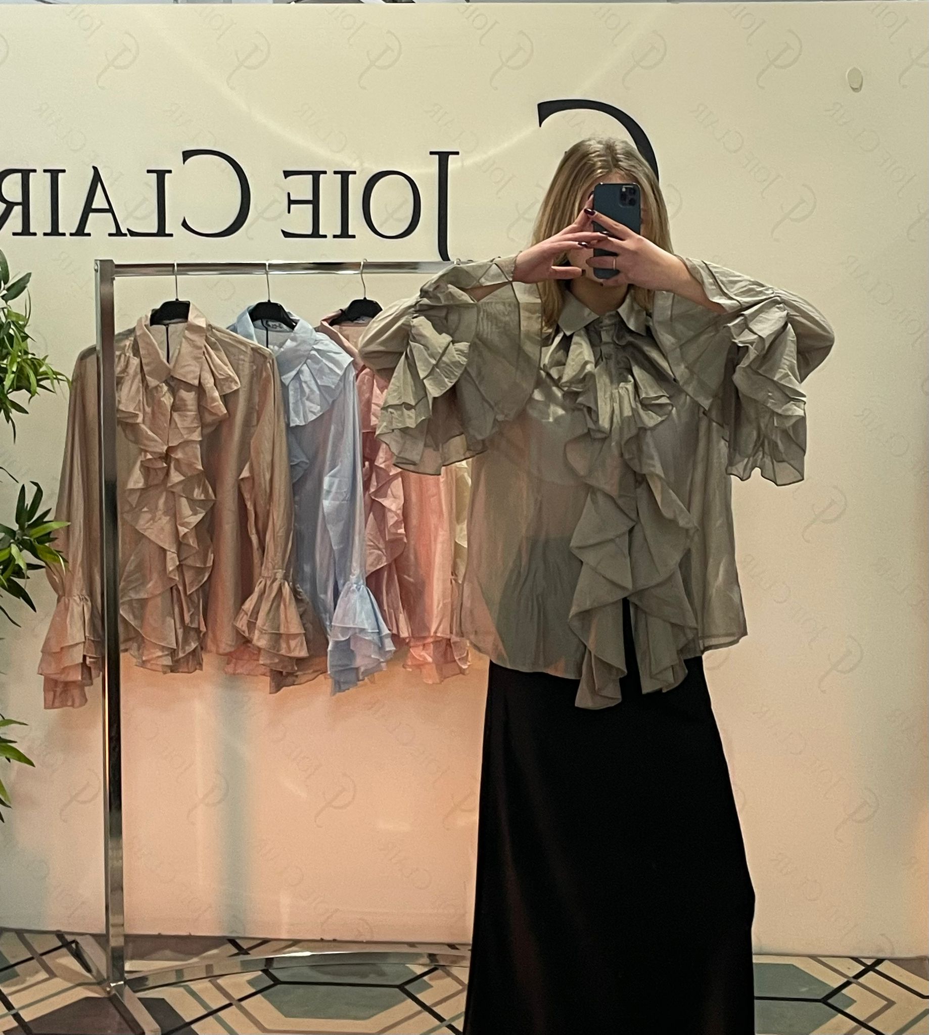 Фото Joie Clair (J-Clair)