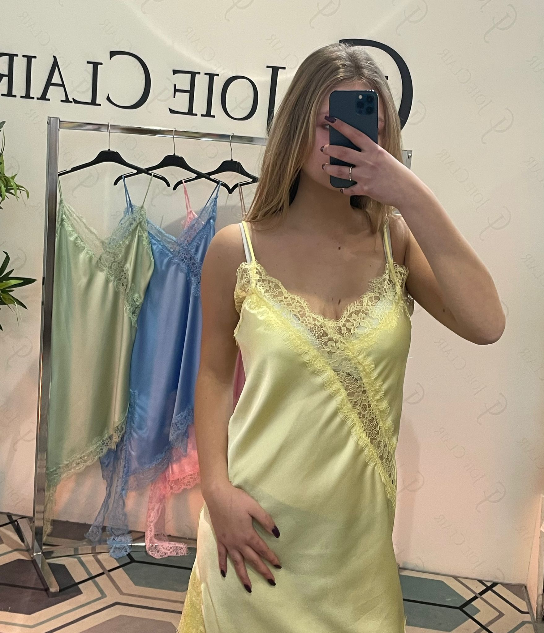 Фото Joie Clair (J-Clair)