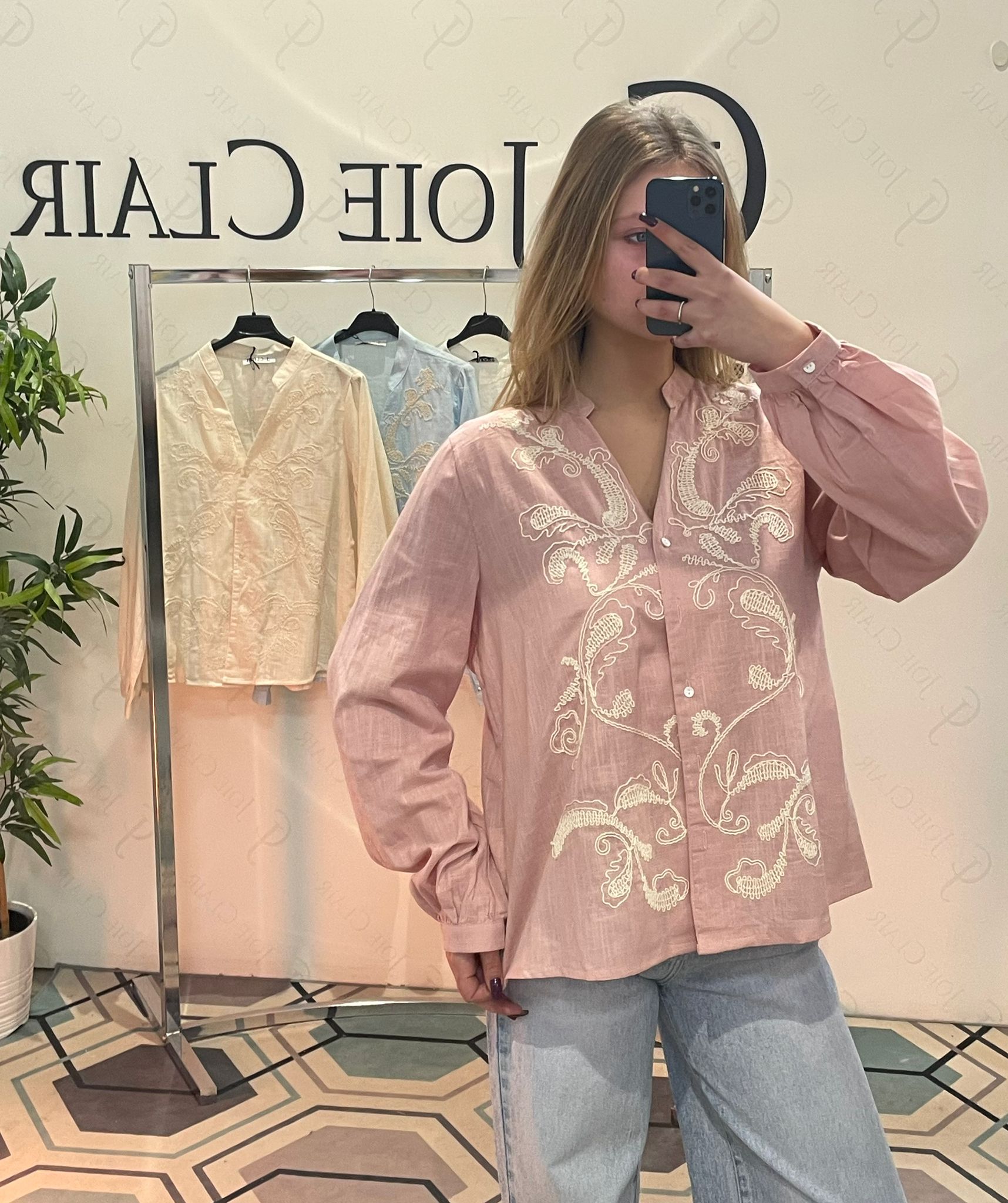 Фото Joie Clair (J-Clair)