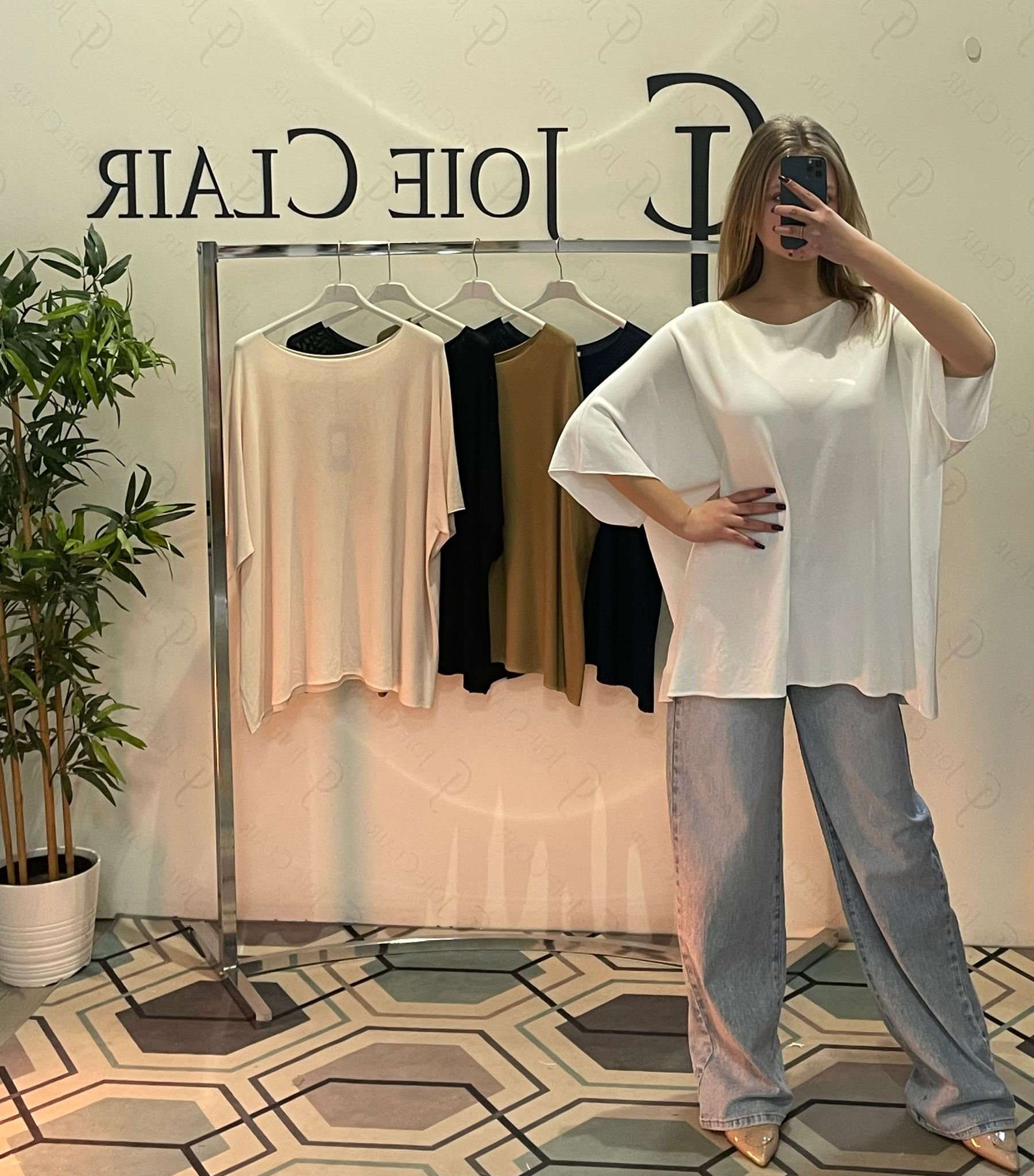 Фото Joie Clair (J-Clair)