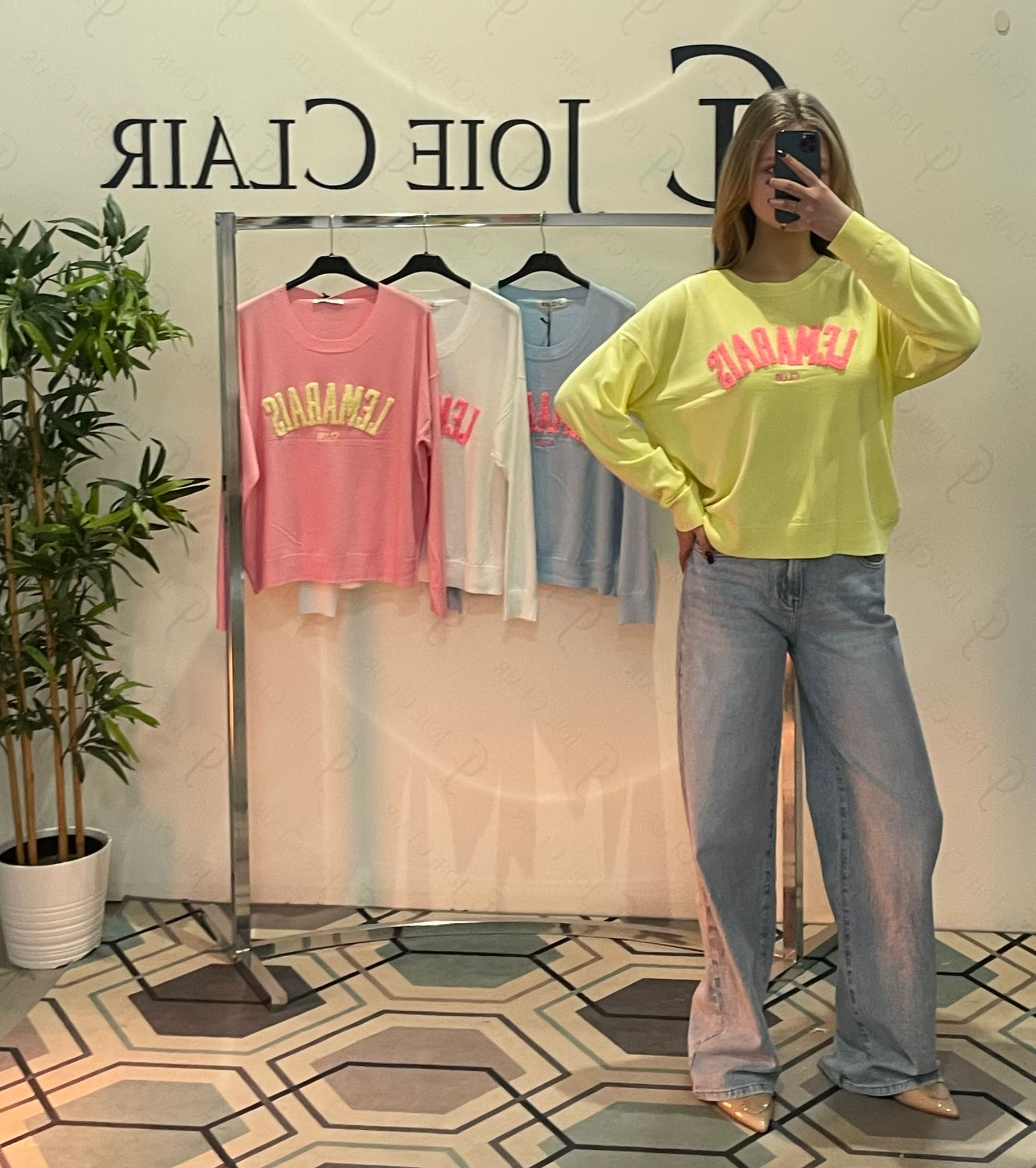 Фото Joie Clair (J-Clair)