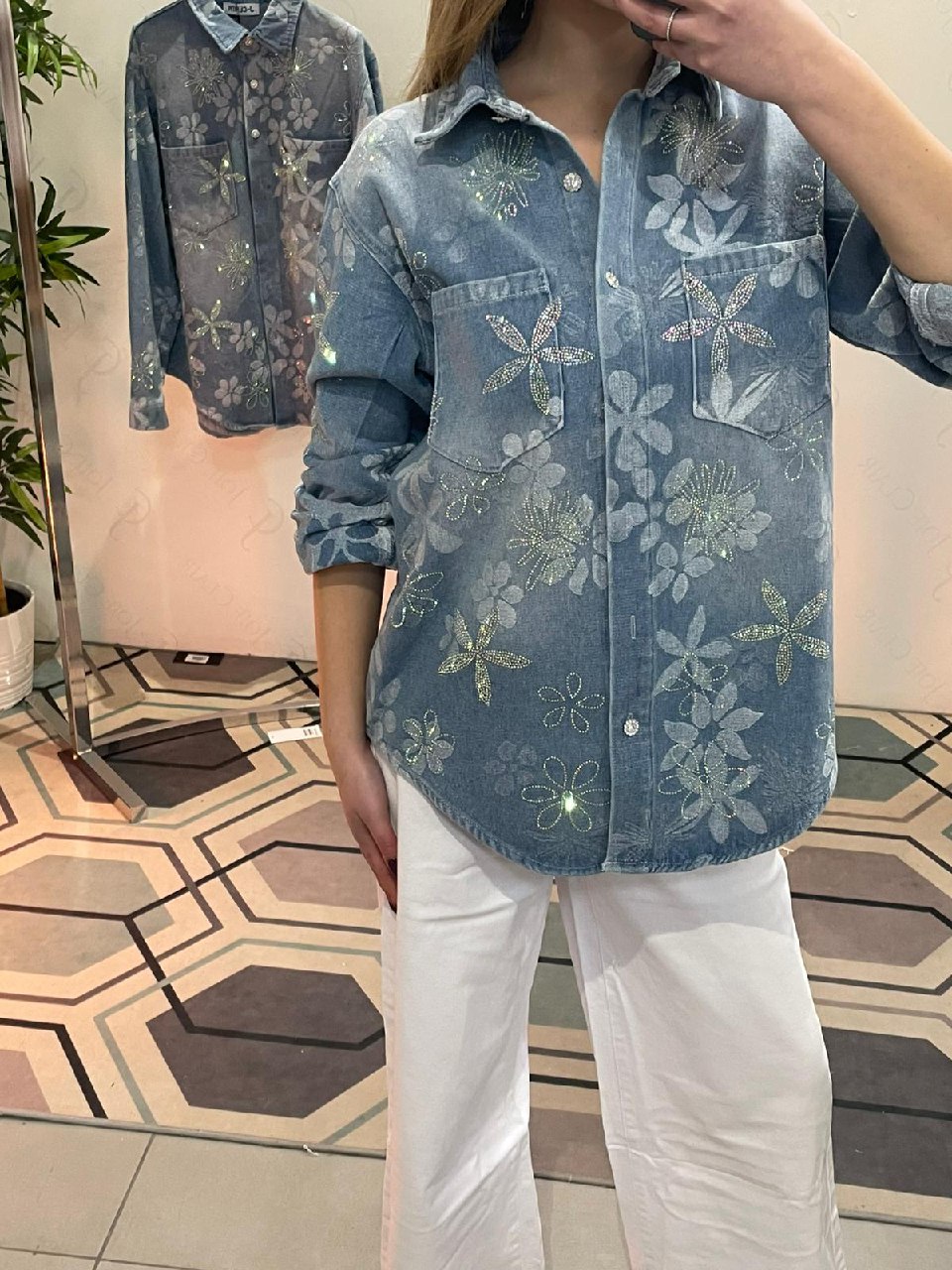 Фото Joie Clair (J-Clair)