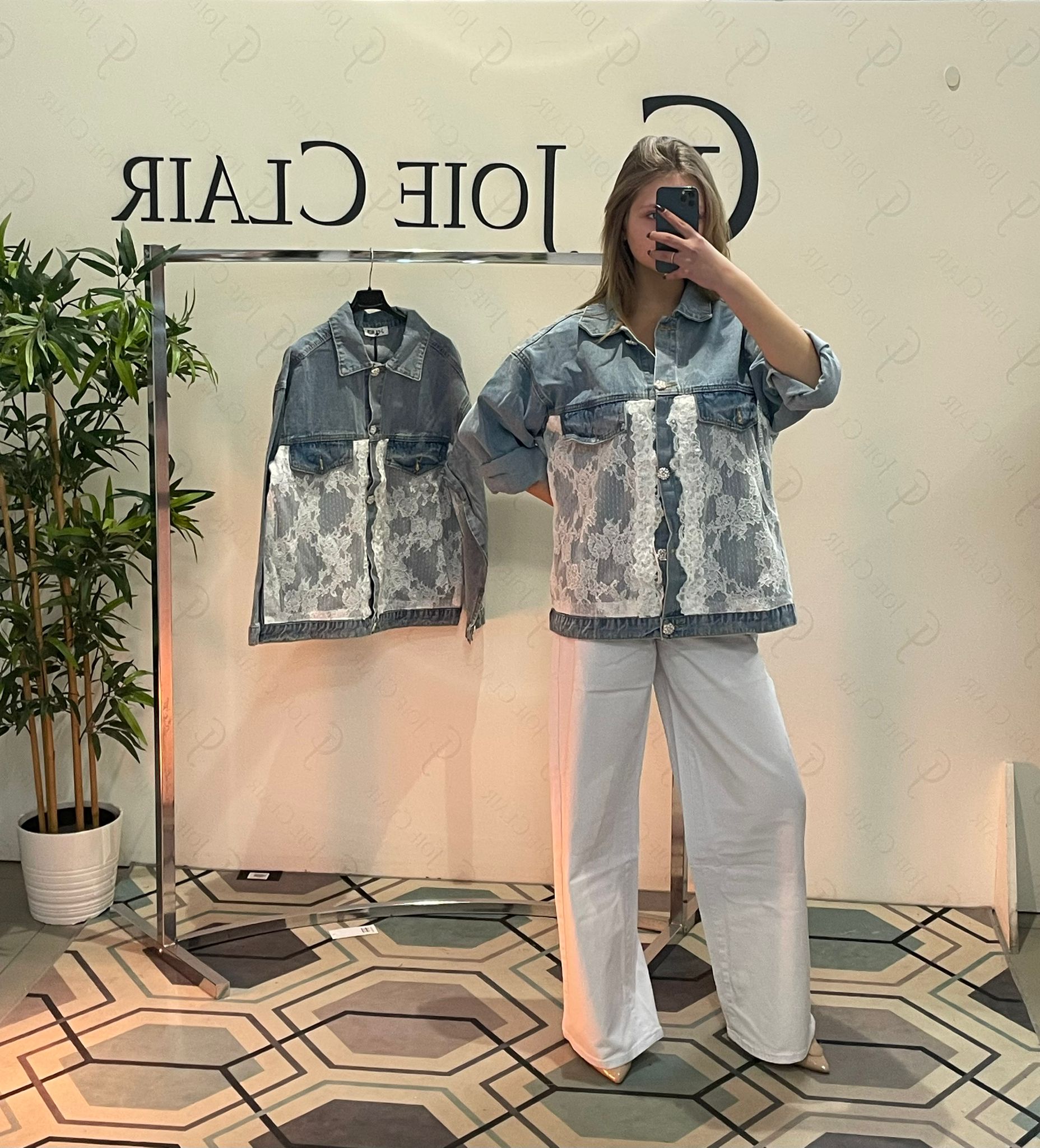 Фото Joie Clair (J-Clair)